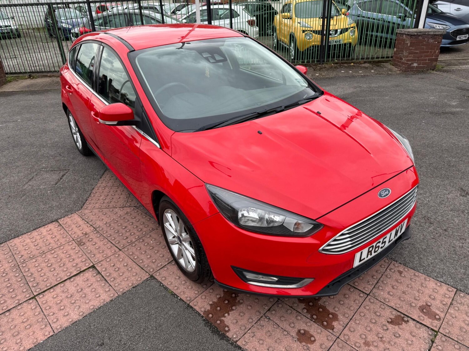 Used Ford Focus 2015 for sale - 76359950: Photo 13