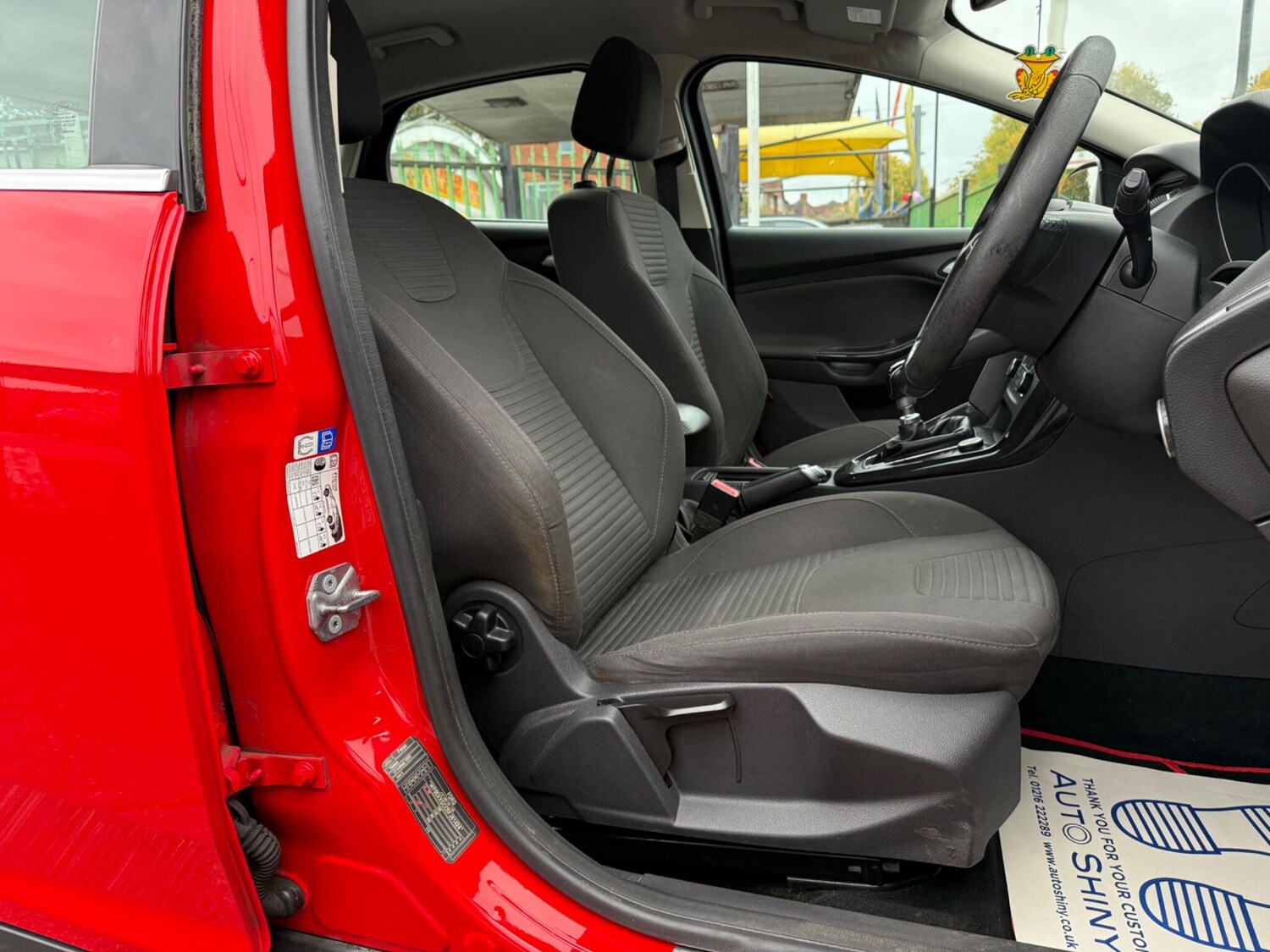Used Ford Focus 2015 for sale - 76359950: Photo 20