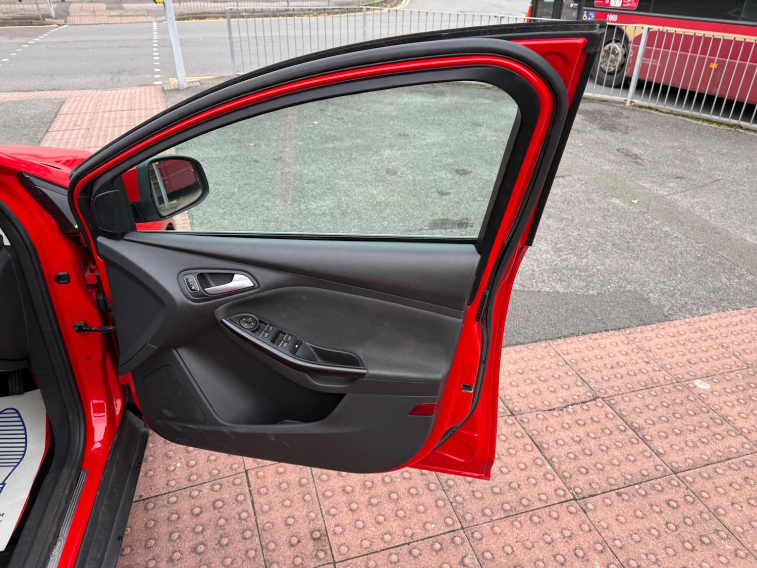 Used Ford Focus 2015 for sale - 76359950: Photo 21