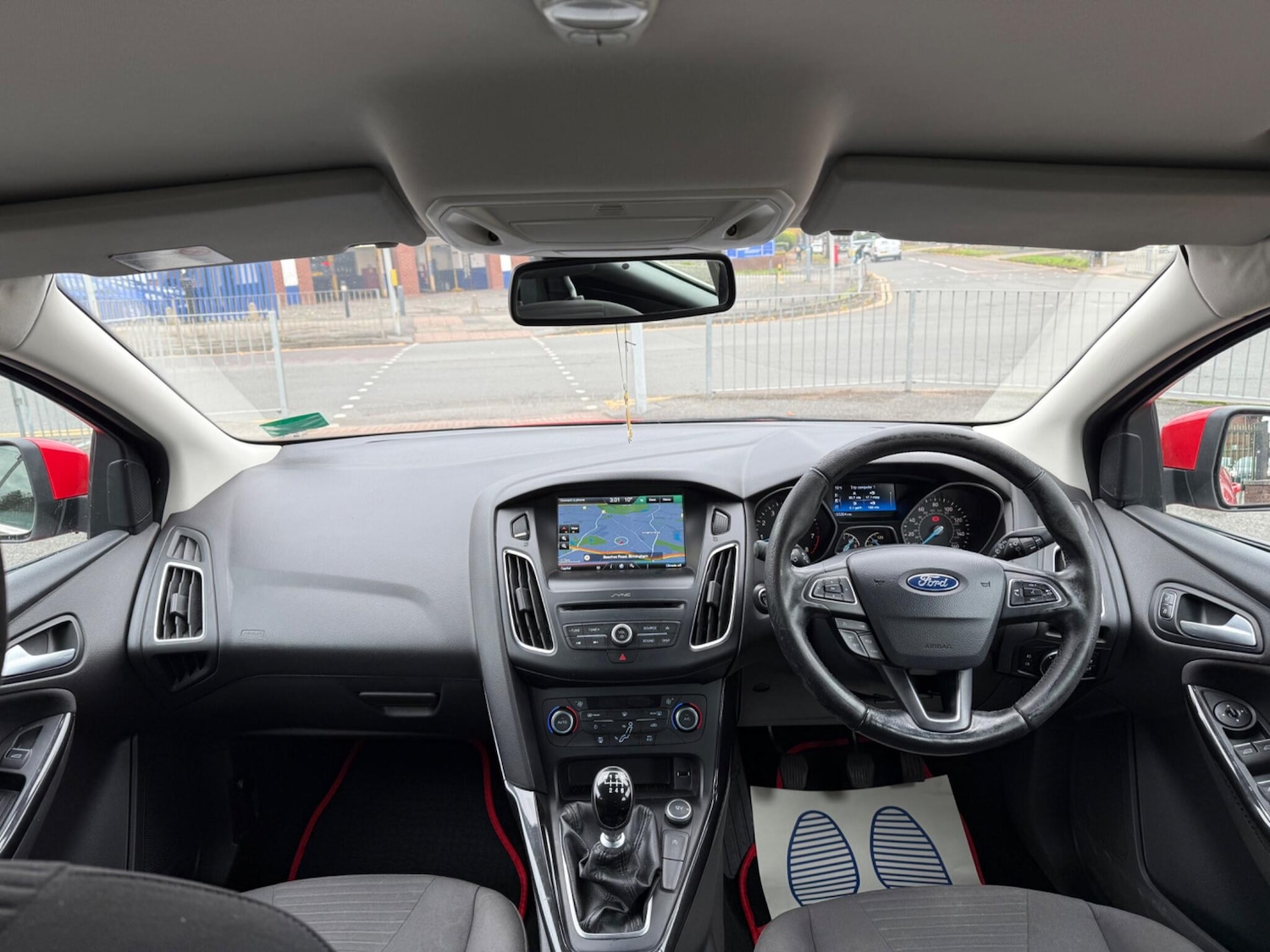 Used Ford Focus 2015 for sale - 76359950: Photo 30