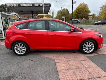 Used Ford Focus 2015 for sale - 76359950: Photo