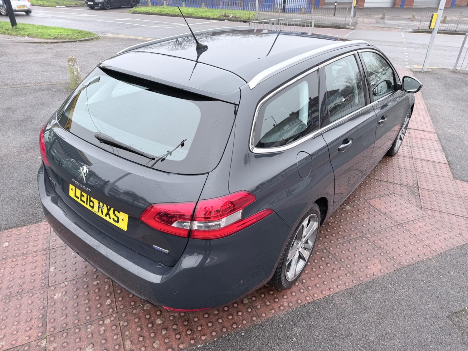 Used Peugeot 308 2016 for sale - 77242331: Photo 18