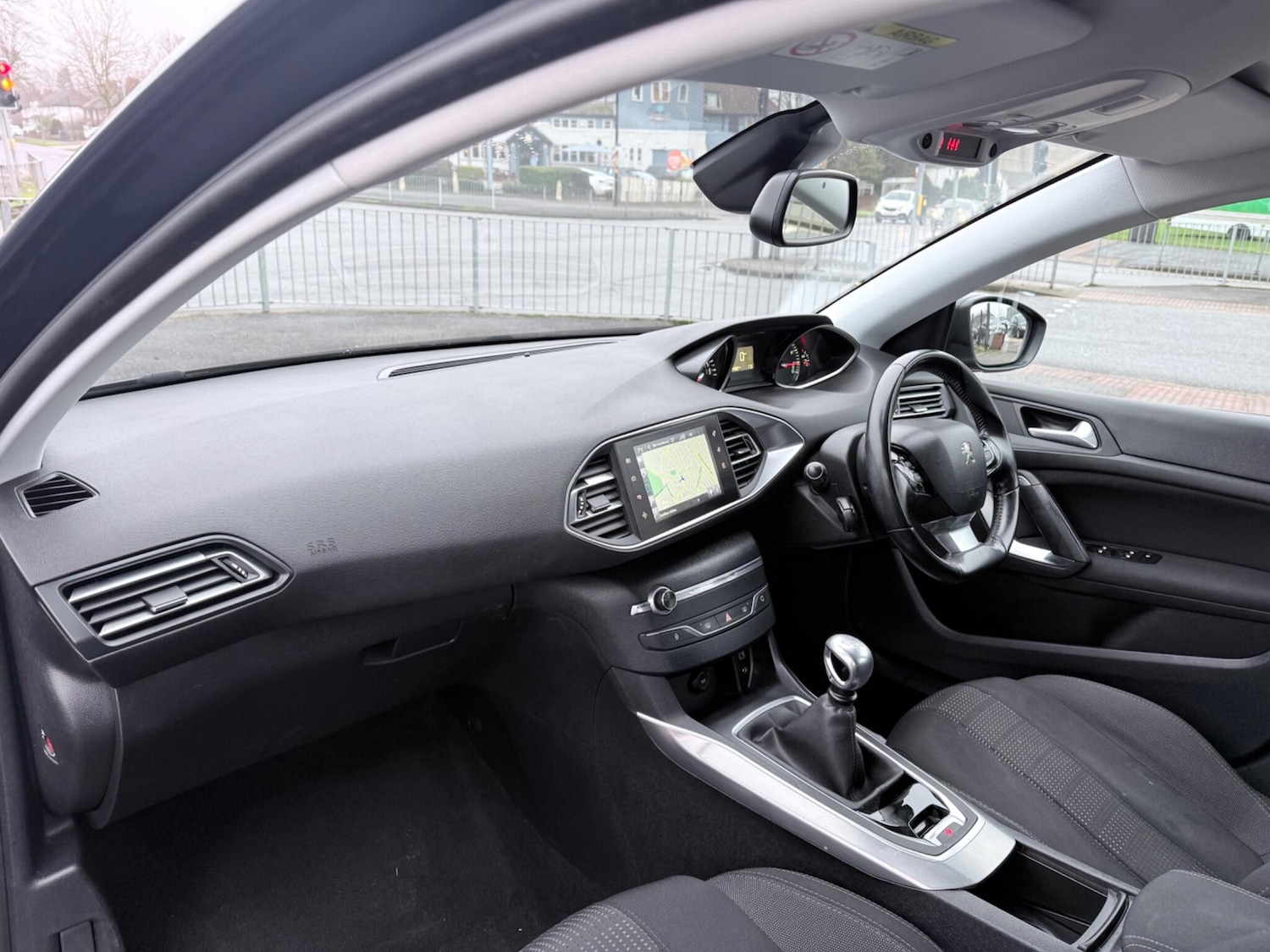 Used Peugeot 308 2016 for sale - 77242331: Photo 20