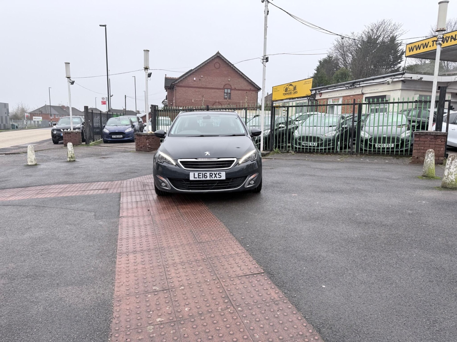 Used Peugeot 308 2016 for sale - 77242331: Photo 7