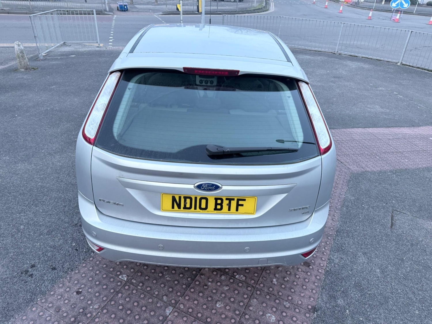 Used Ford Focus 2010 for sale - 77768027: Photo 15