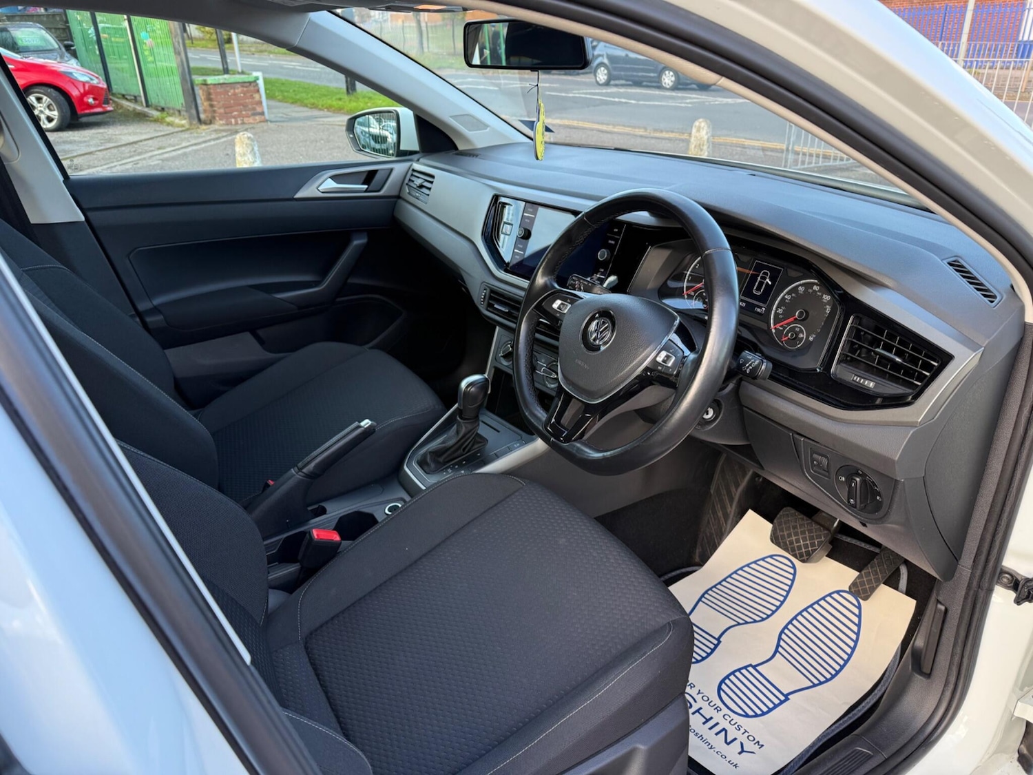 Used Volkswagen Polo 2020 for sale - 76440783: Photo 23