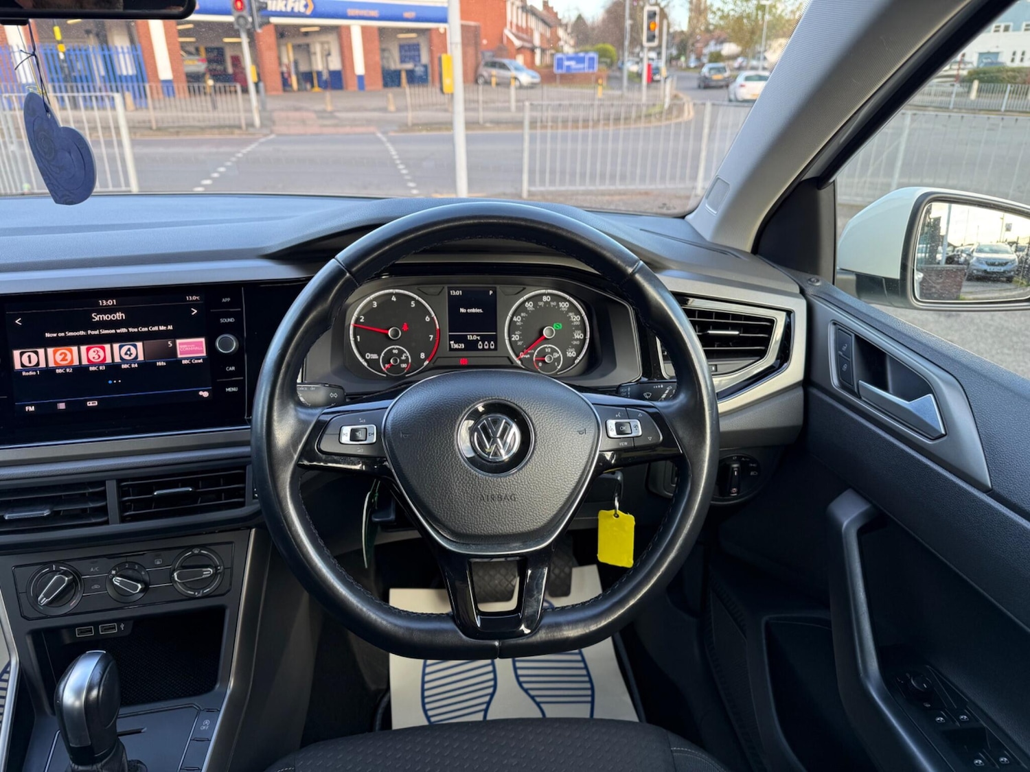 Used Volkswagen Polo 2020 for sale - 76440783: Photo 25