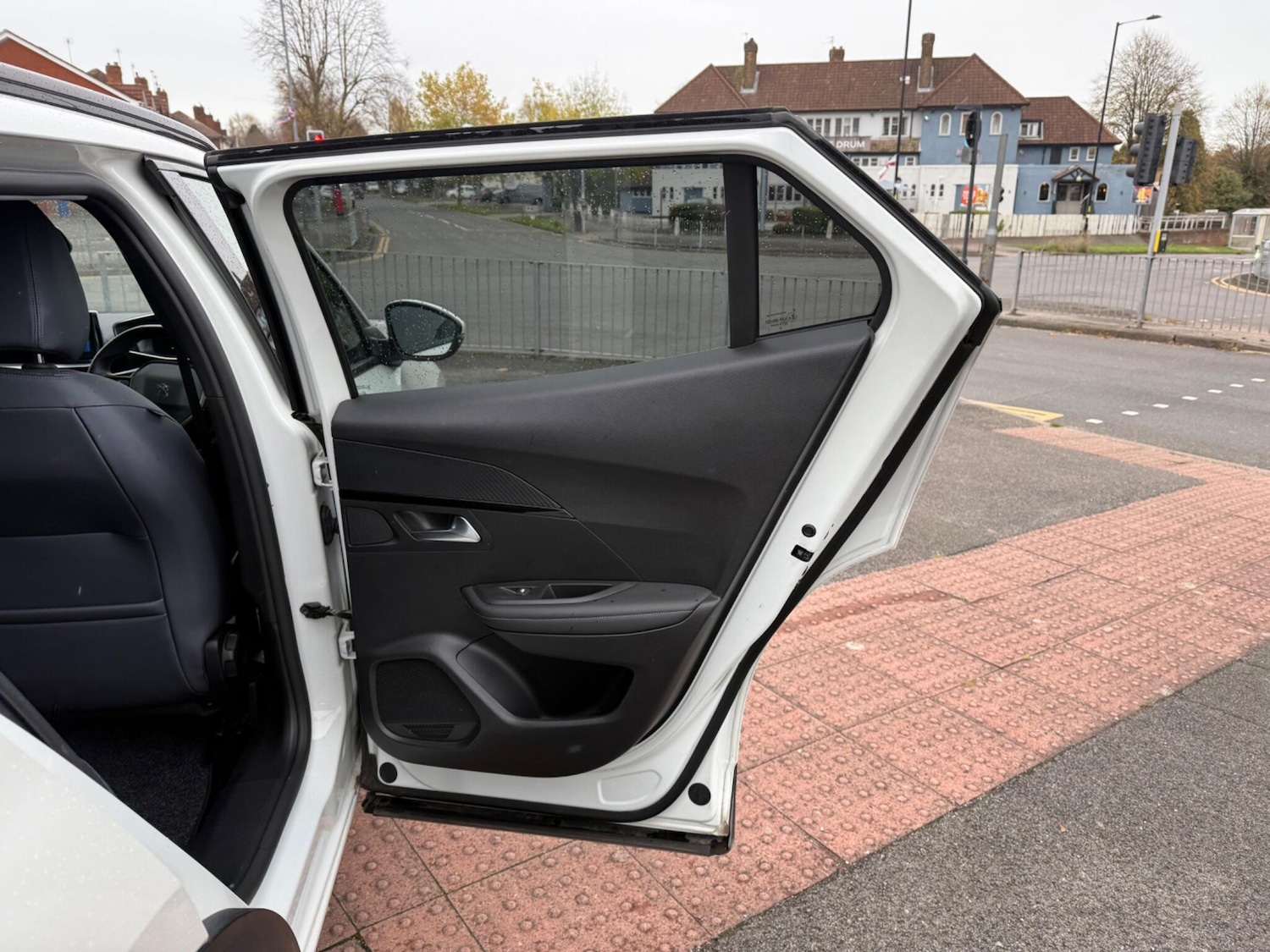 Used Peugeot 2008 2020 for sale - 77882913: Photo 27