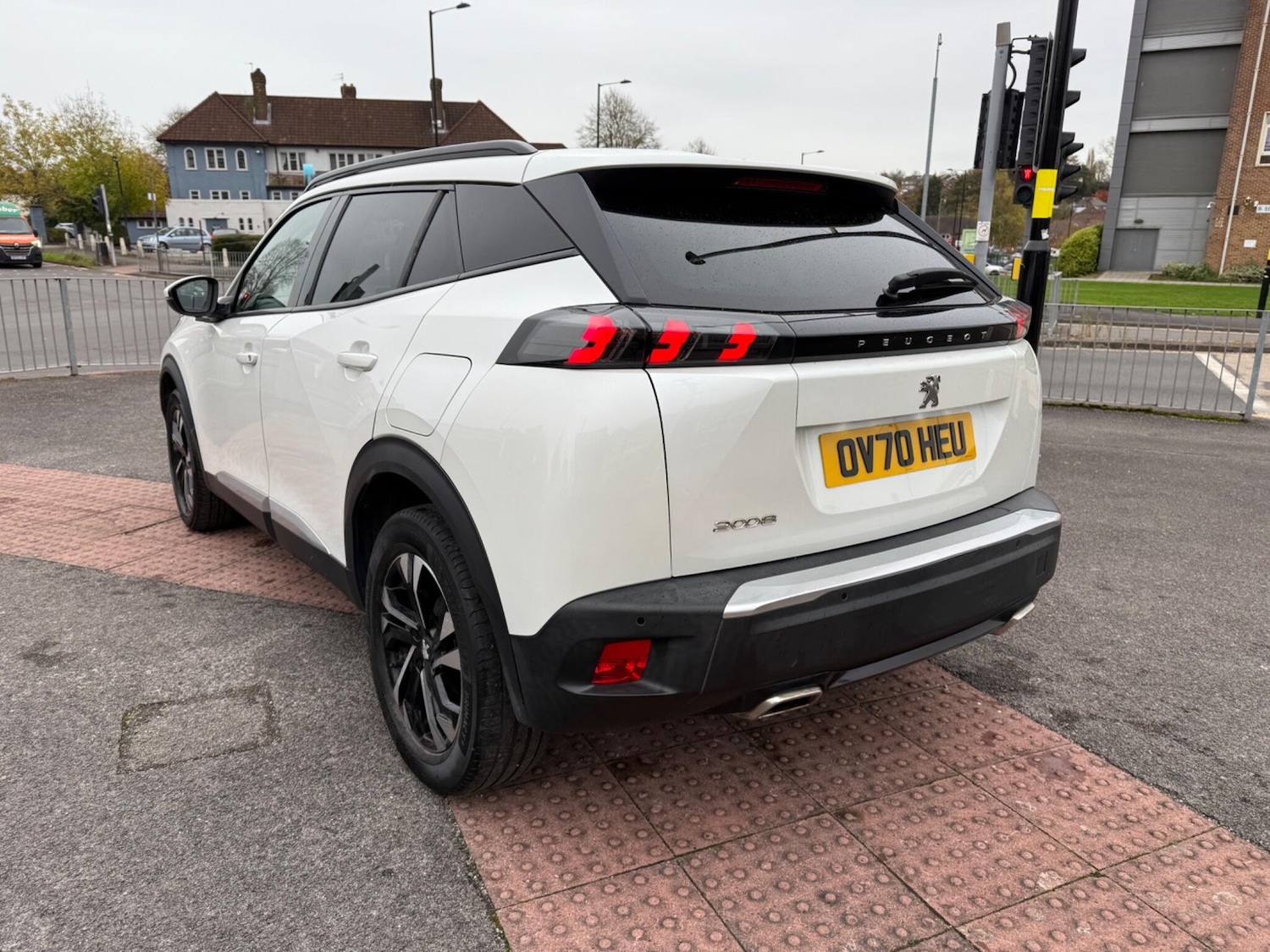 Used Peugeot 2008 2020 for sale - 77882913: Photo 4