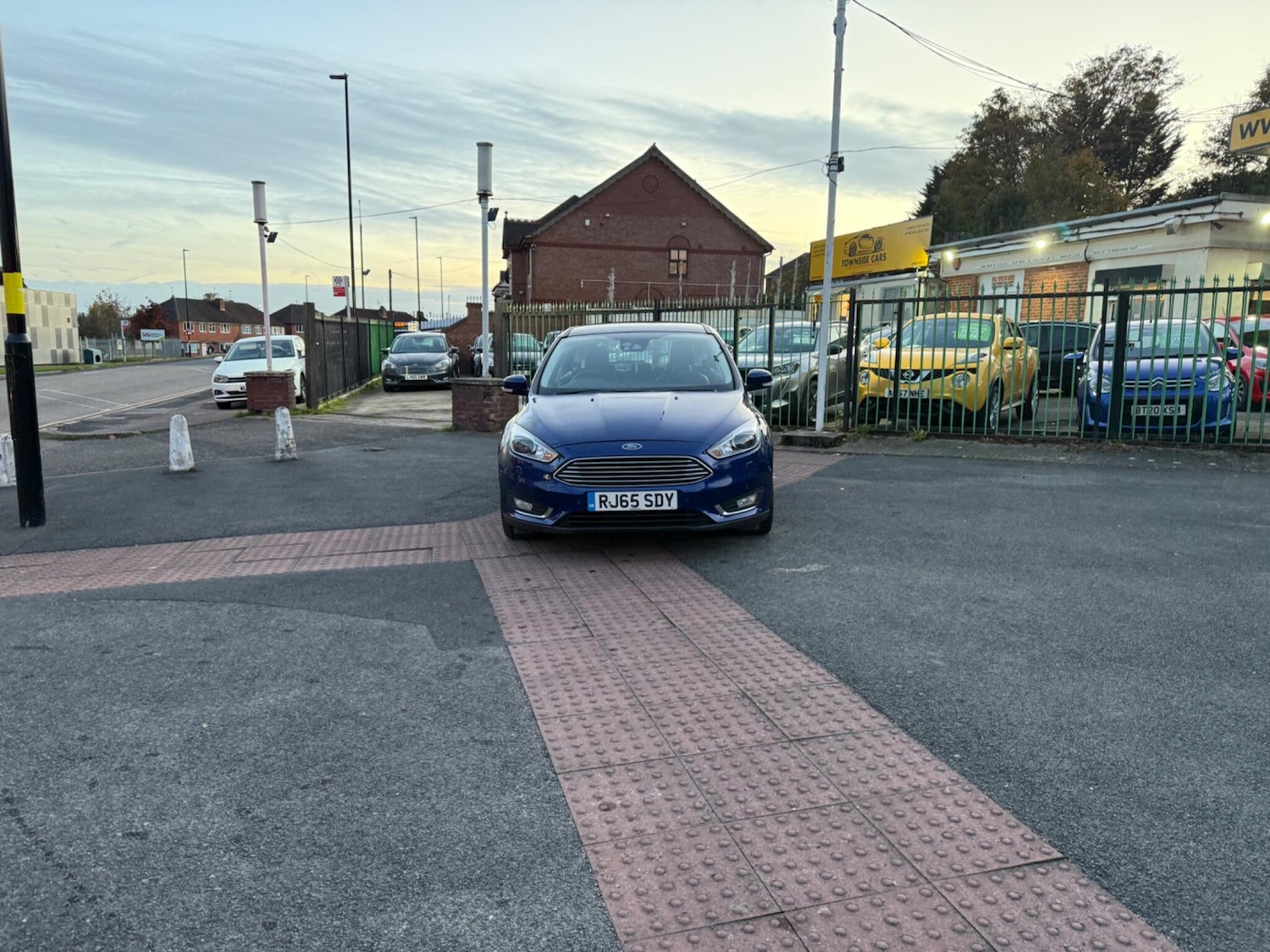 Used Ford Focus 2015 for sale - 76389089: Photo 11