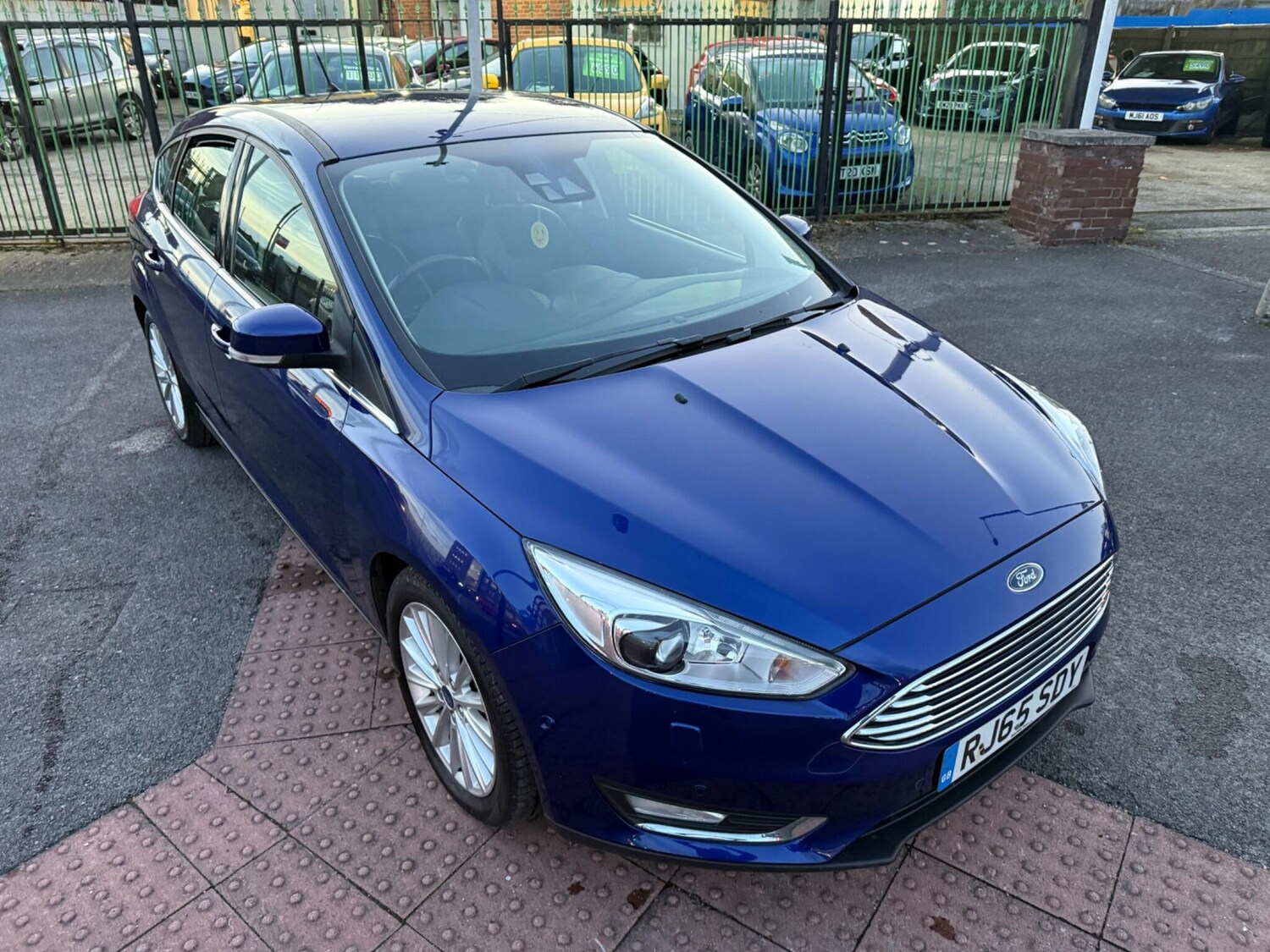 Used Ford Focus 2015 for sale - 76389089: Photo 15