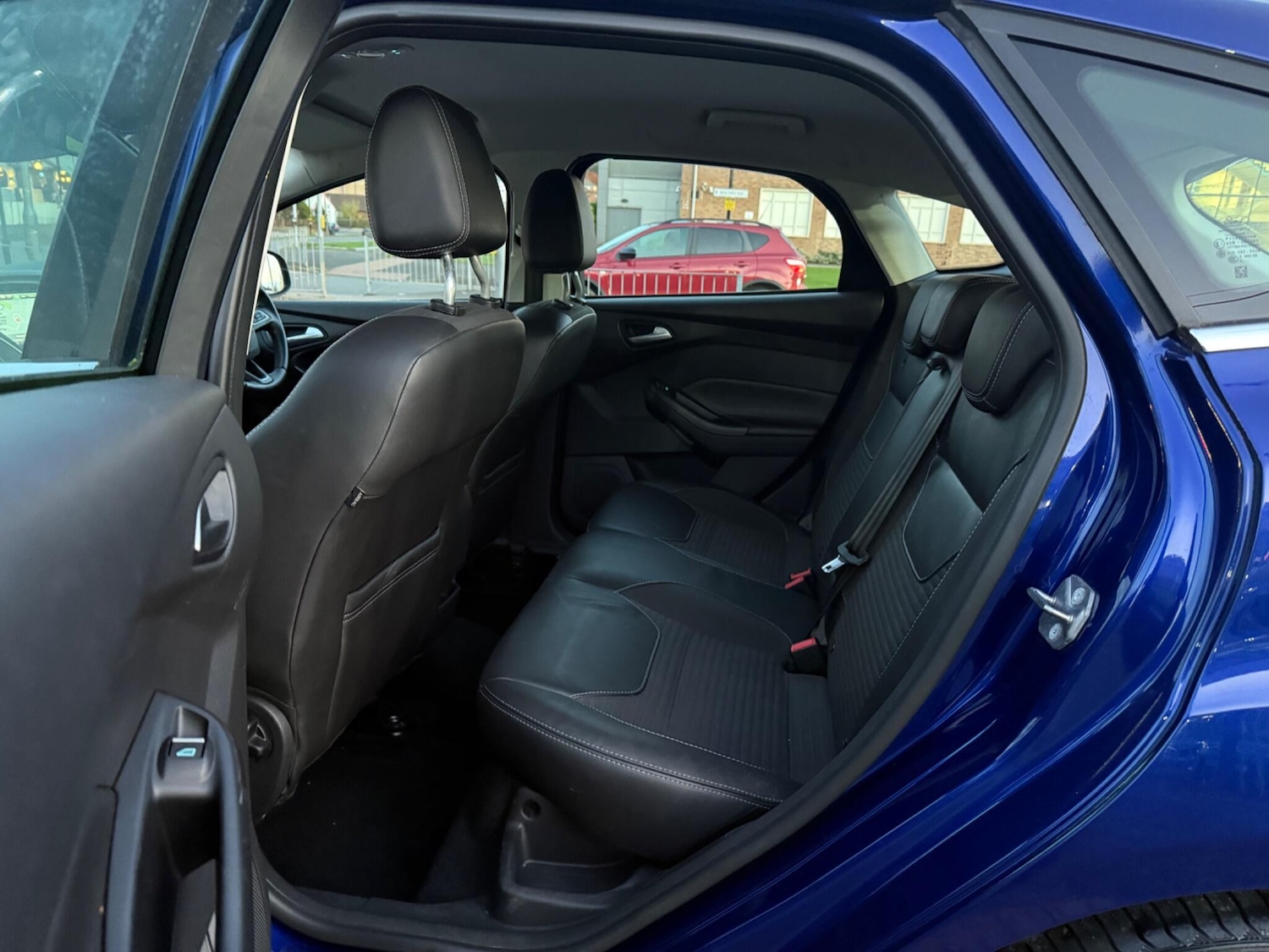 Used Ford Focus 2015 for sale - 76389089: Photo 27