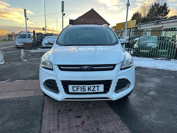 Used Ford Kuga 2015 for sale - 77358448: Photo