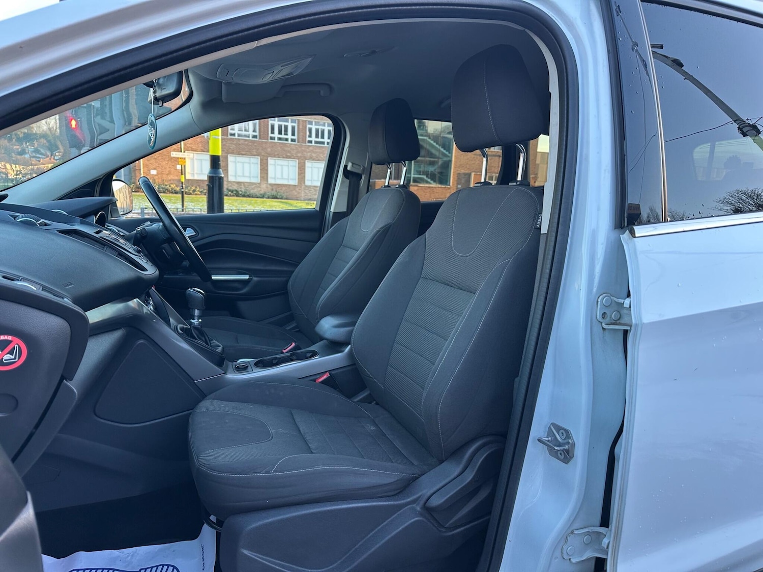 Used Ford Kuga 2015 for sale - 77358448: Photo 25