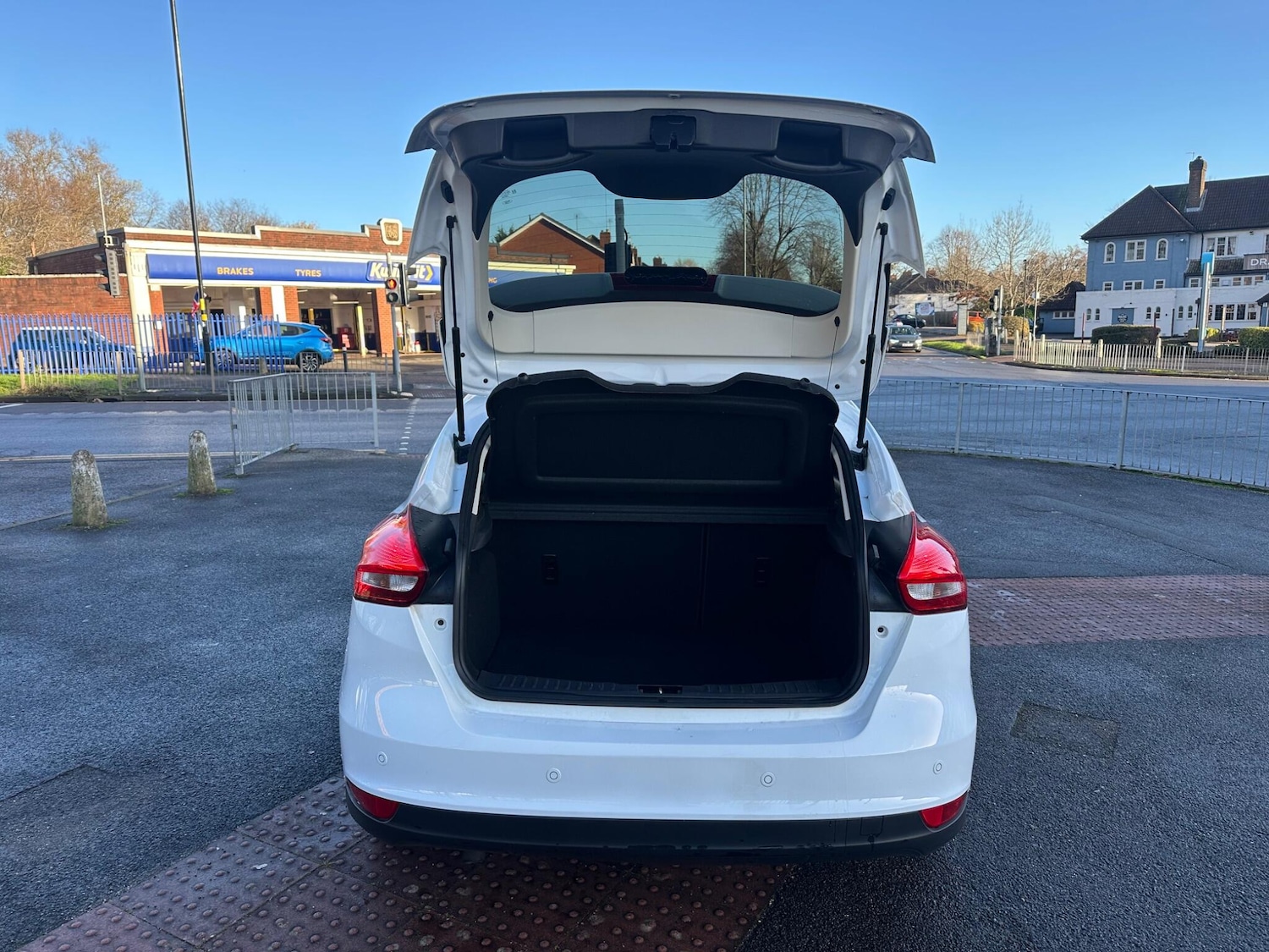 Used Ford Focus 2017 for sale - 76801262: Photo 15