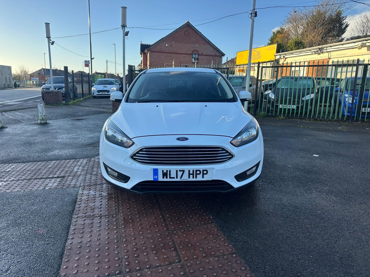 Used Ford Focus 2017 for sale - 76801262: Photo 2