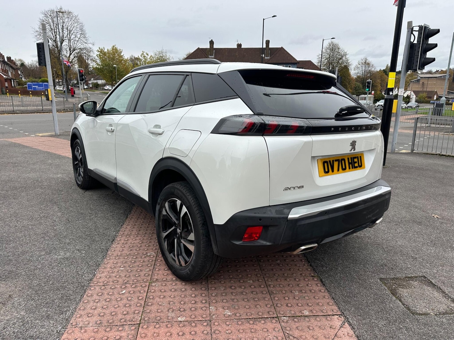 Used Peugeot 2008 2020 for sale - 76380819: Photo 7