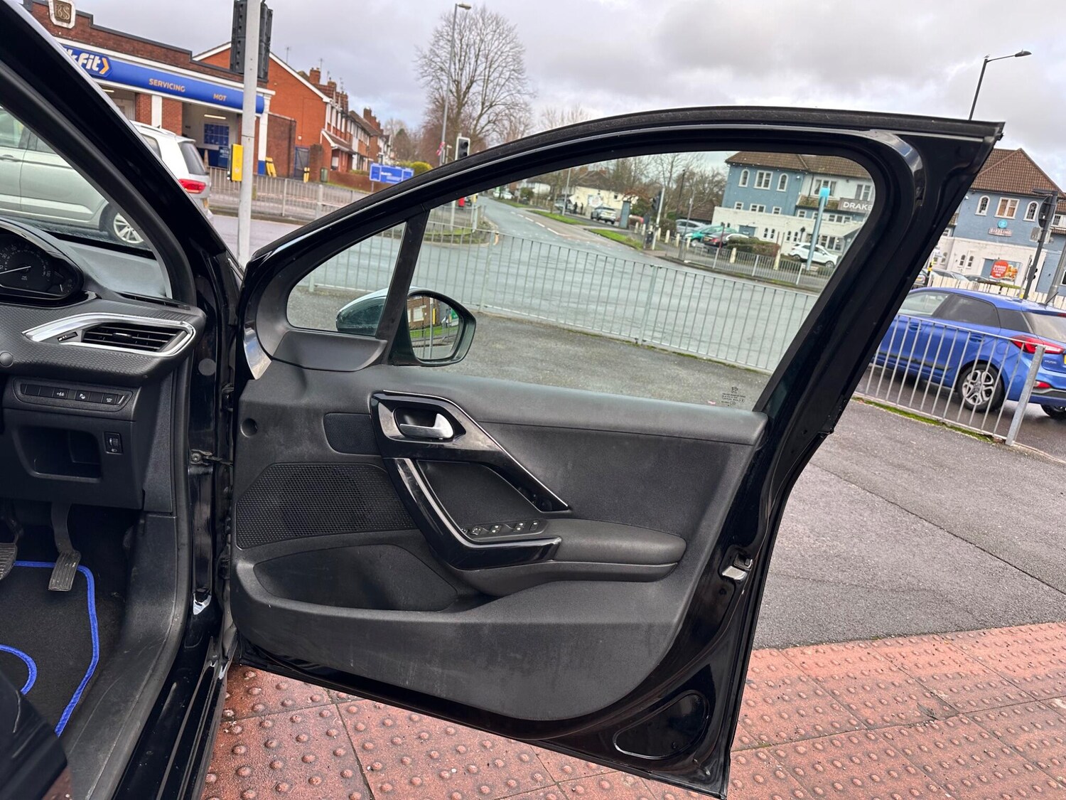 Used Peugeot 208 for sale - 77524757: Photo 21