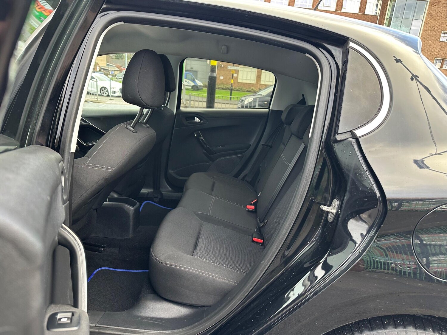 Used Peugeot 208 for sale - 77524757: Photo 25