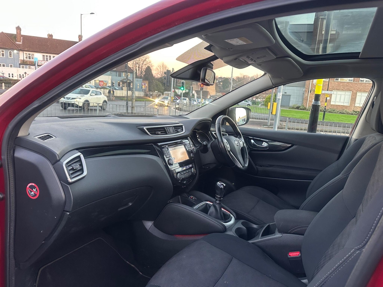 Used Nissan Qashqai 2015 for sale - 76926723: Photo 20