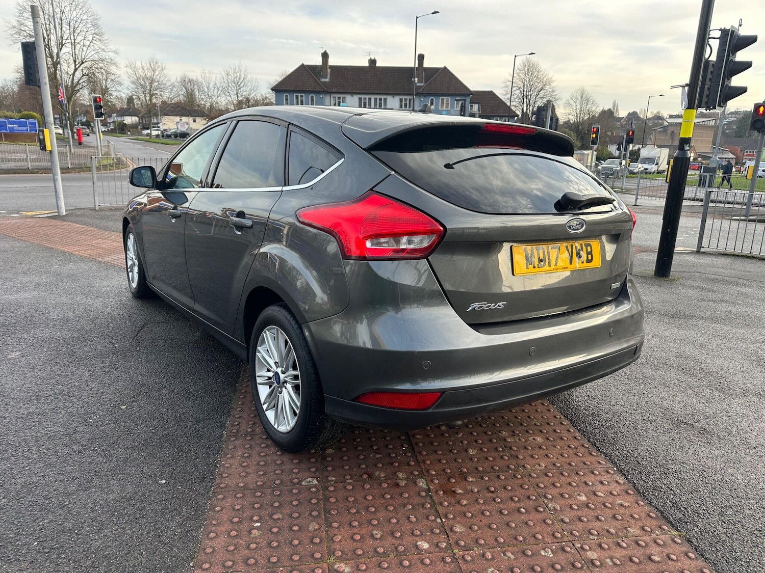 Used Ford Focus 2017 for sale - 76832785: Photo 4