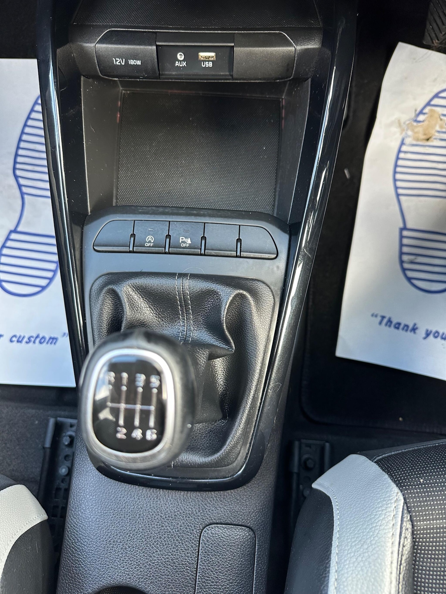 Used Kia Stonic 2018 for sale - 77637565: Photo 17