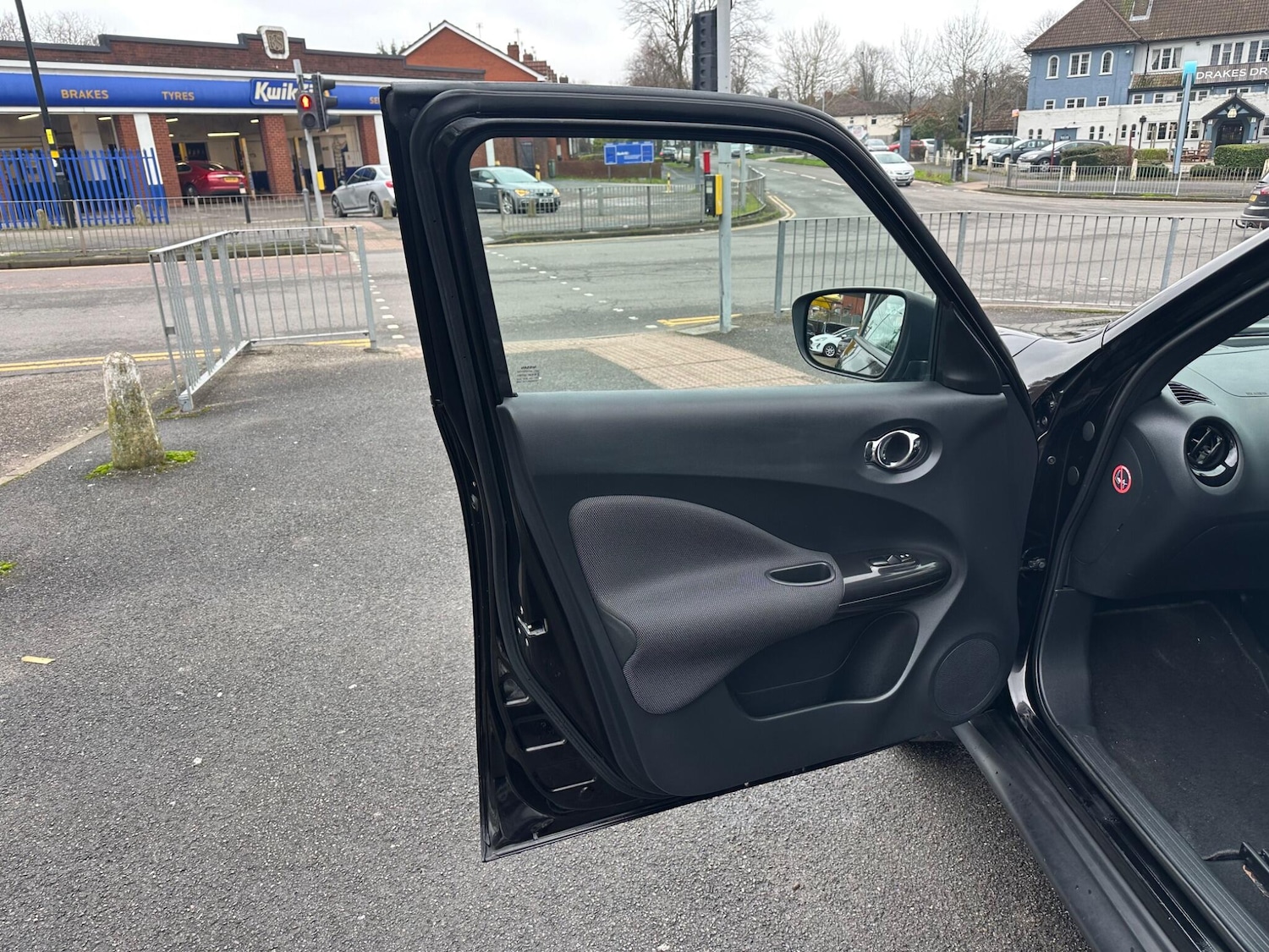 Used Nissan Juke 2015 for sale - 77412166: Photo 28