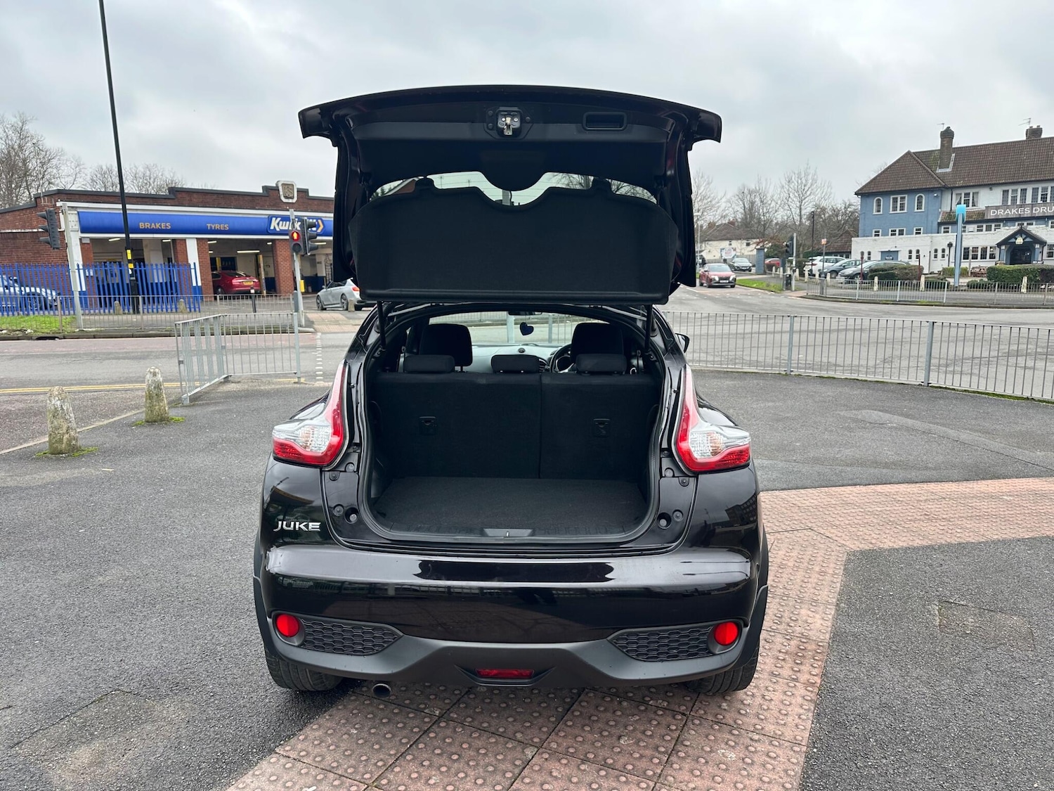 Used Nissan Juke 2015 for sale - 77412166: Photo 30