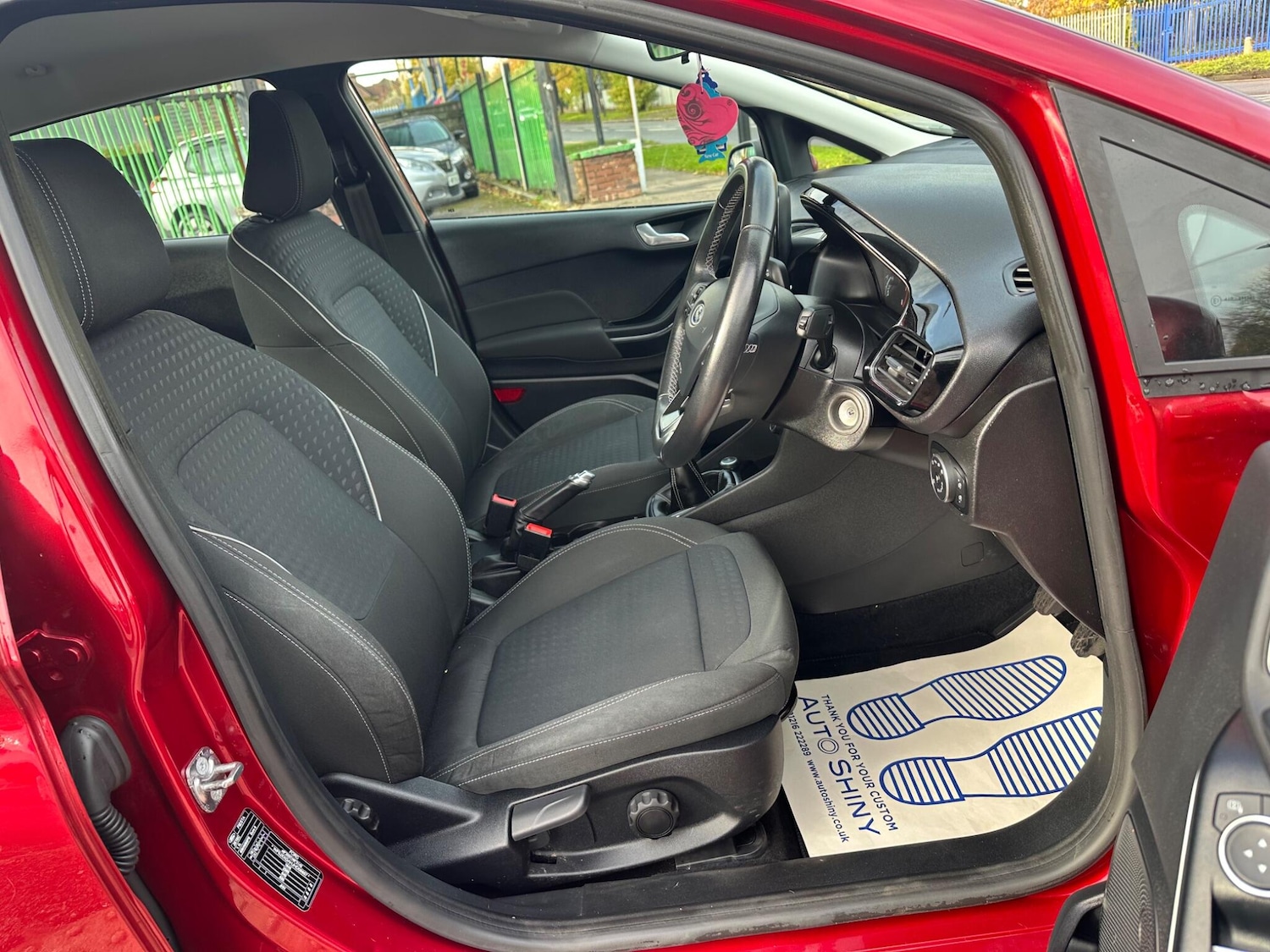 Used Ford Fiesta 2018 for sale - 76360101: Photo 20