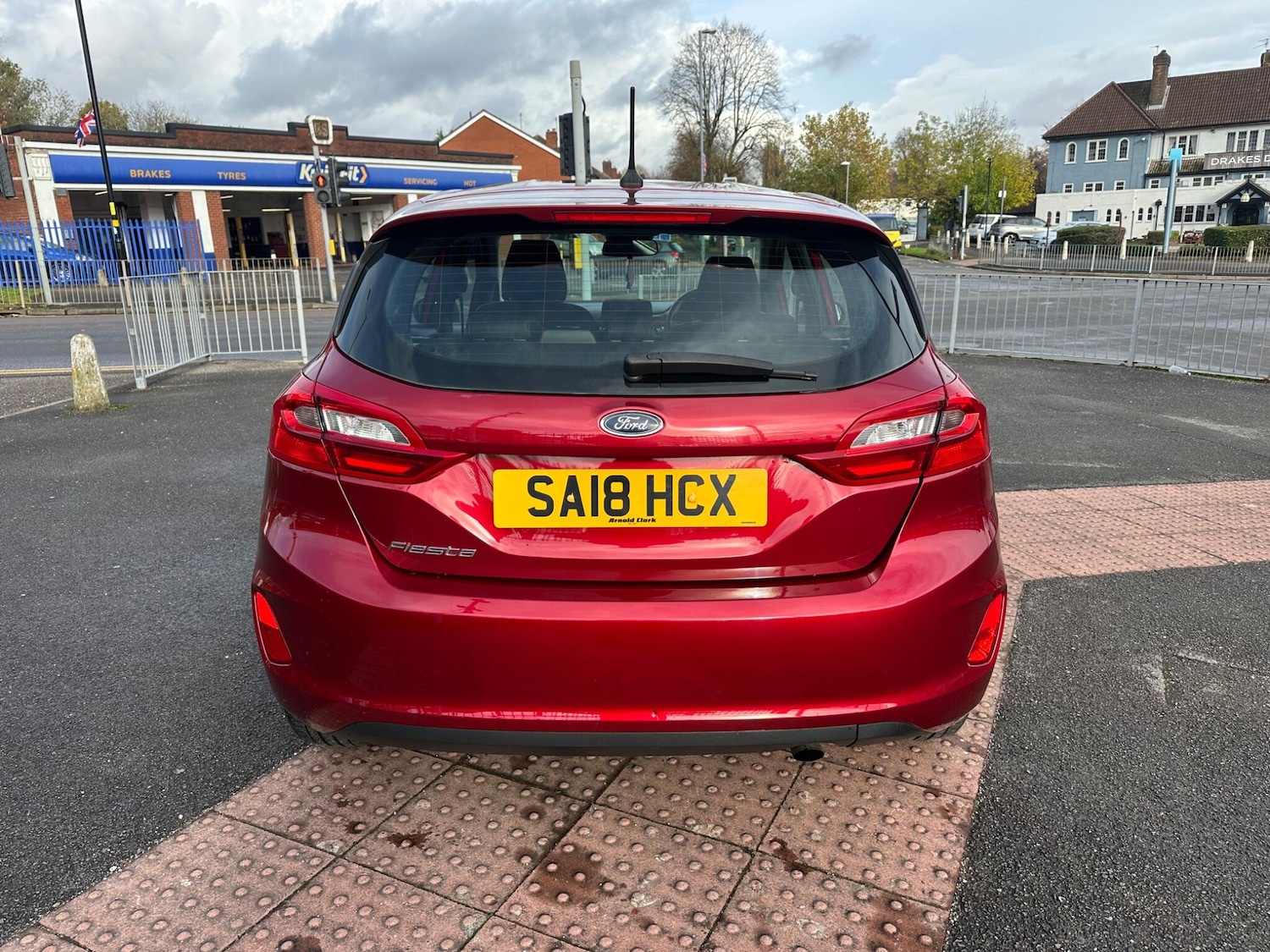 Used Ford Fiesta 2018 for sale - 76360101: Photo 6