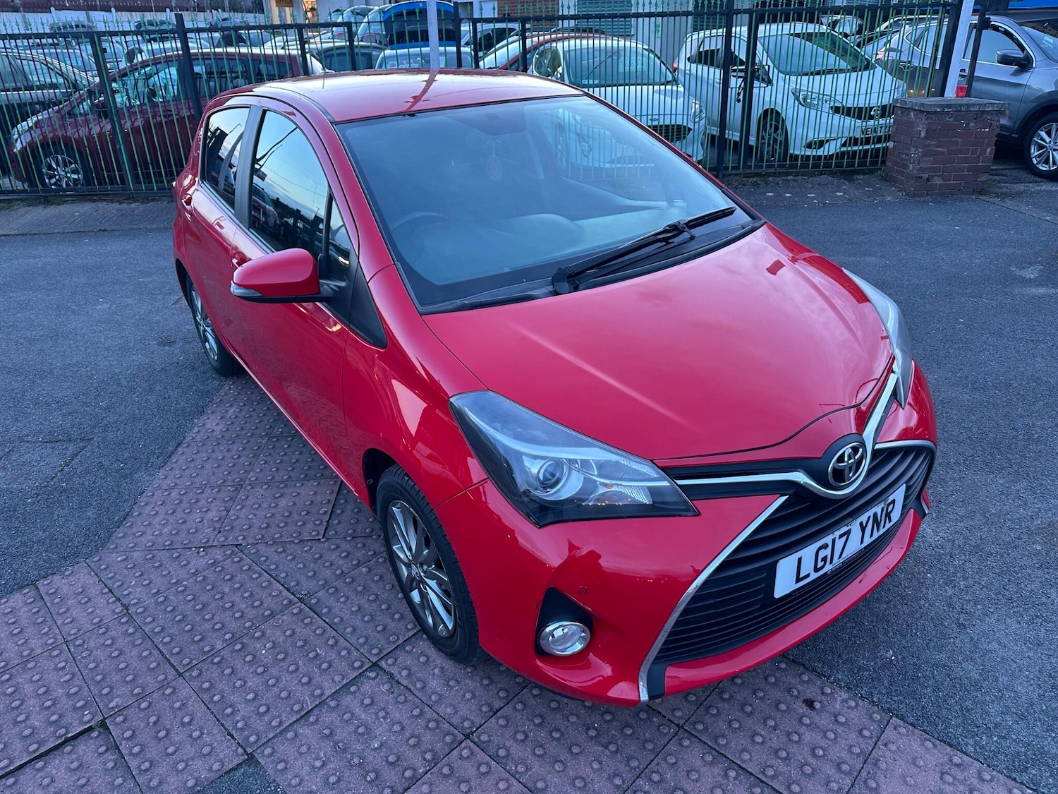 Used Toyota Yaris 2017 for sale - 77883602: Photo 5
