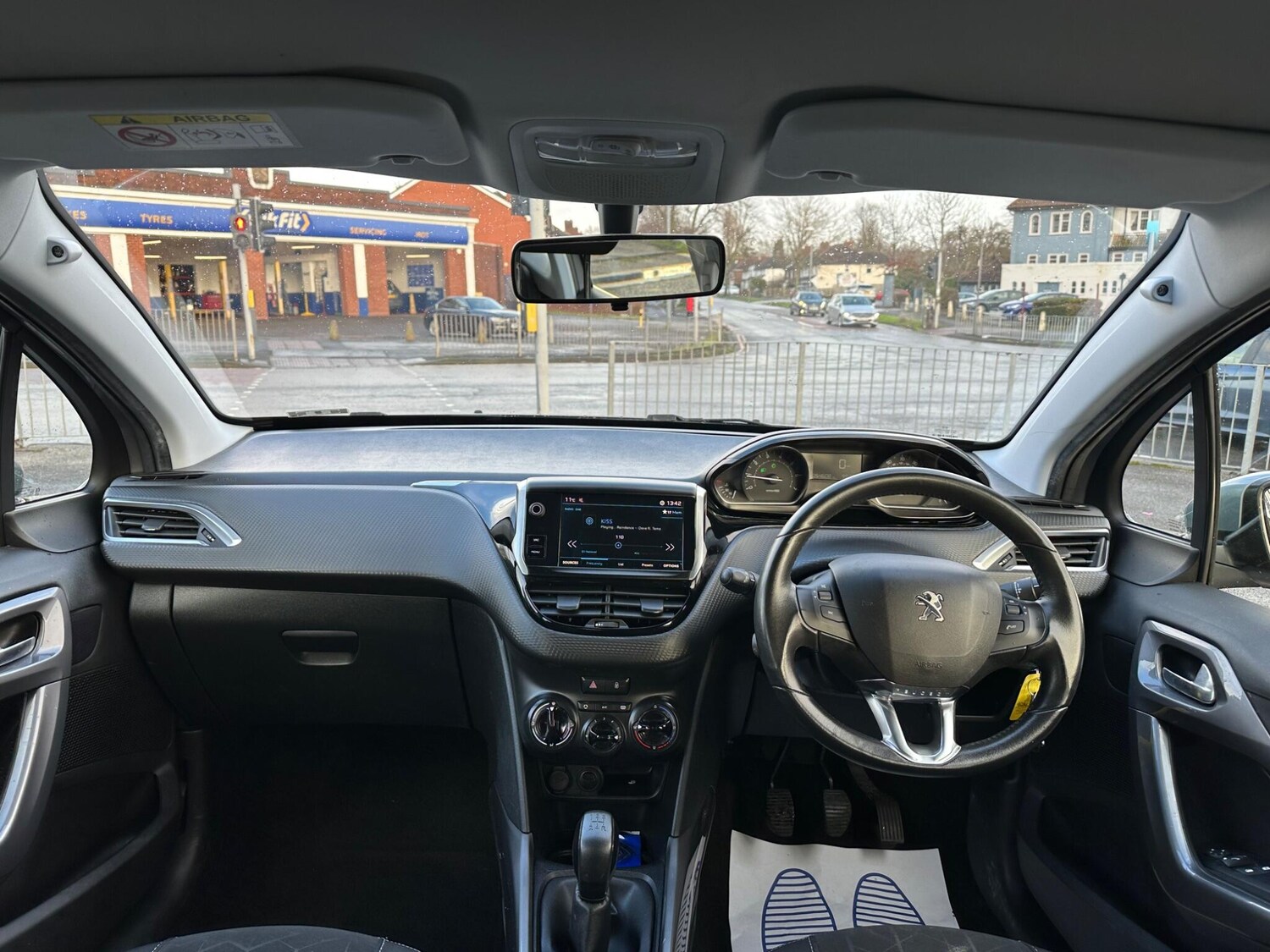 Used Peugeot 2008 for sale - 77497112: Photo 17