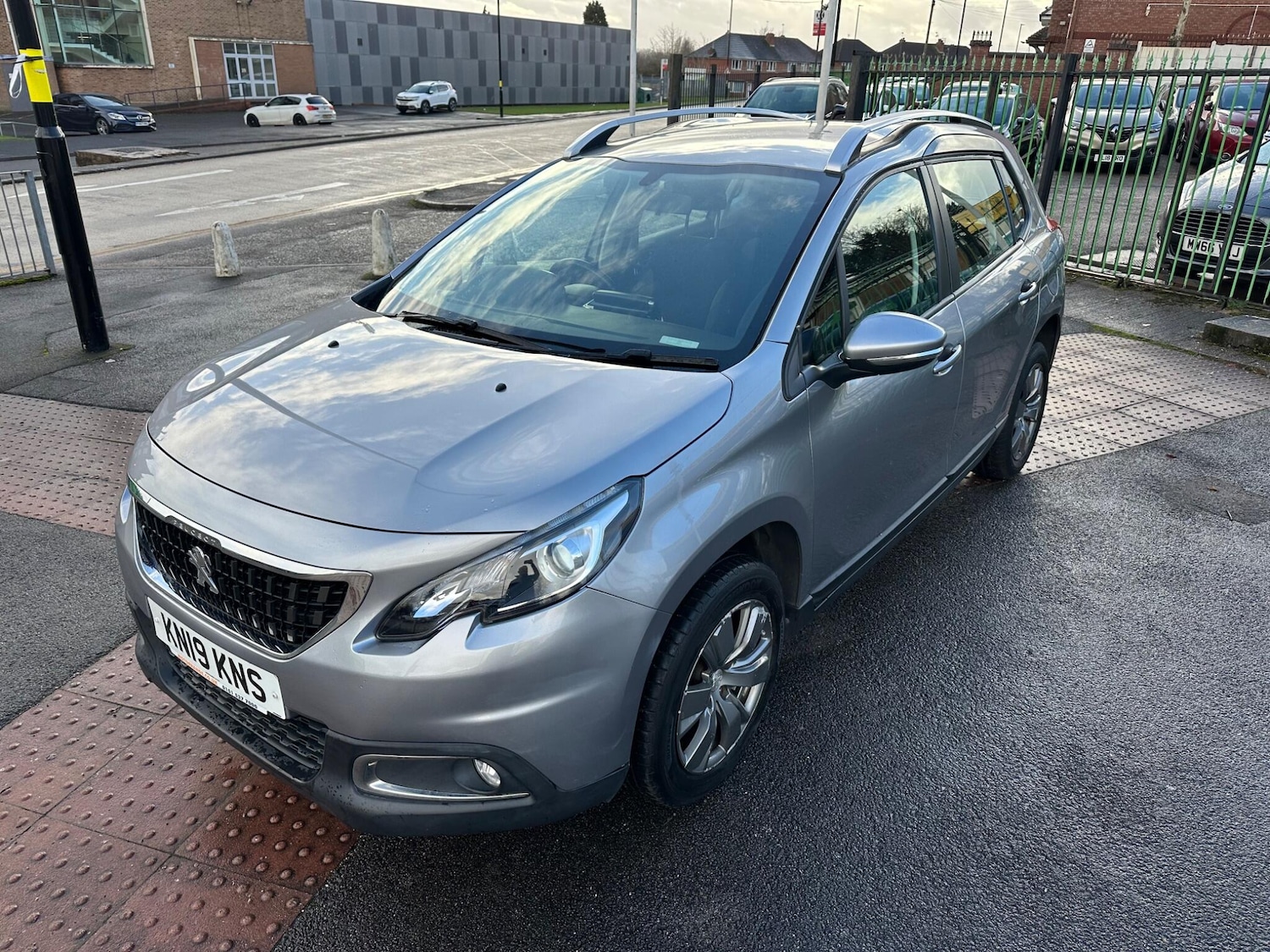 Used Peugeot 2008 for sale - 77497112: Photo 9