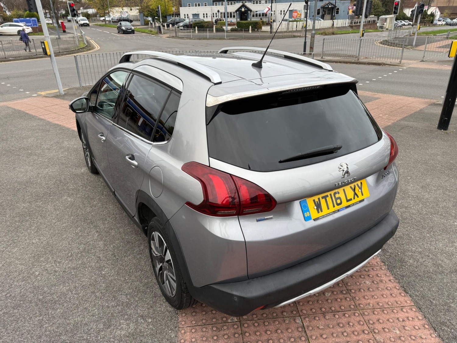 Used Peugeot 2008 2016 for sale - 76472737: Photo 17