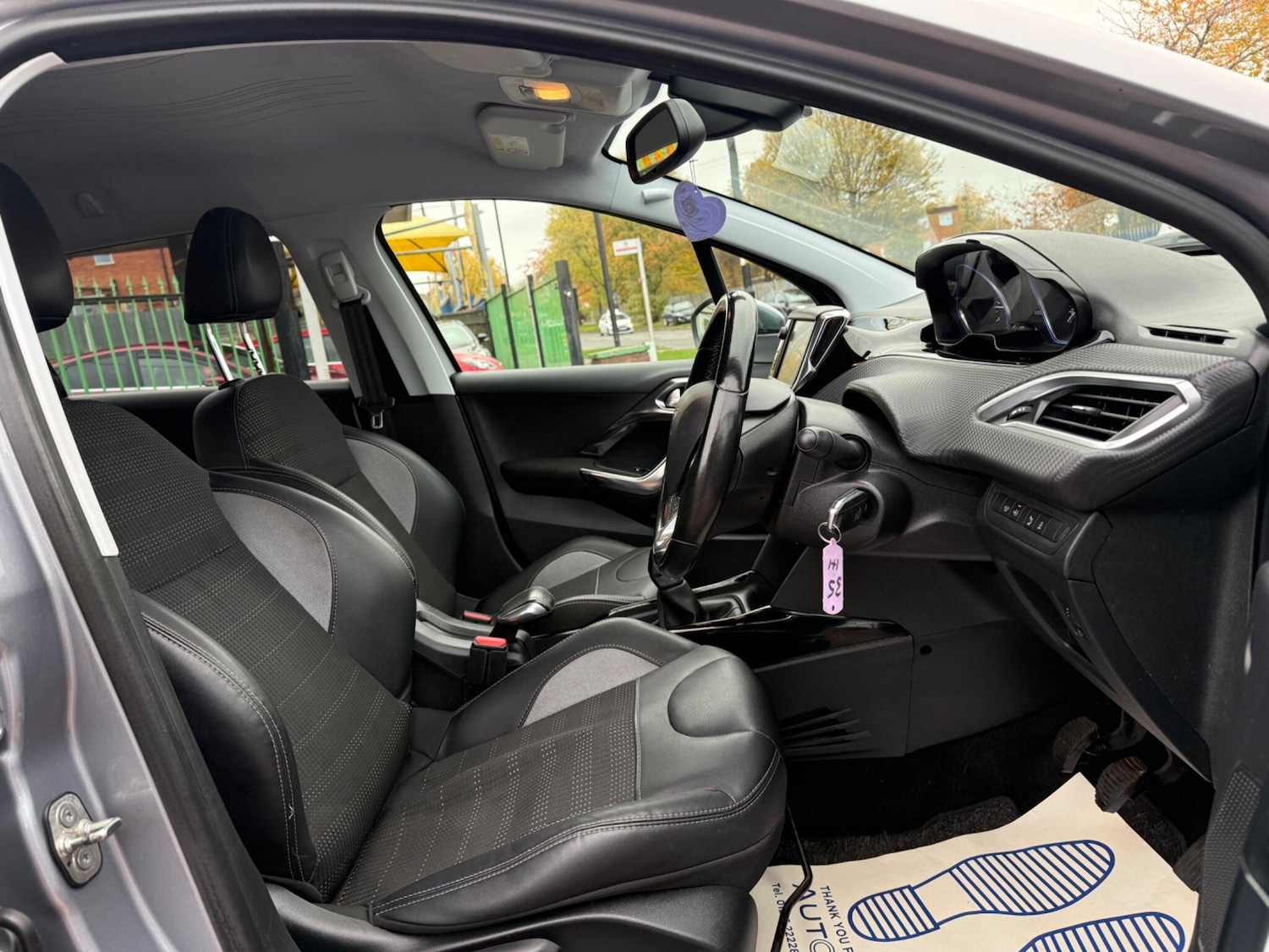 Used Peugeot 2008 2016 for sale - 76472737: Photo 19