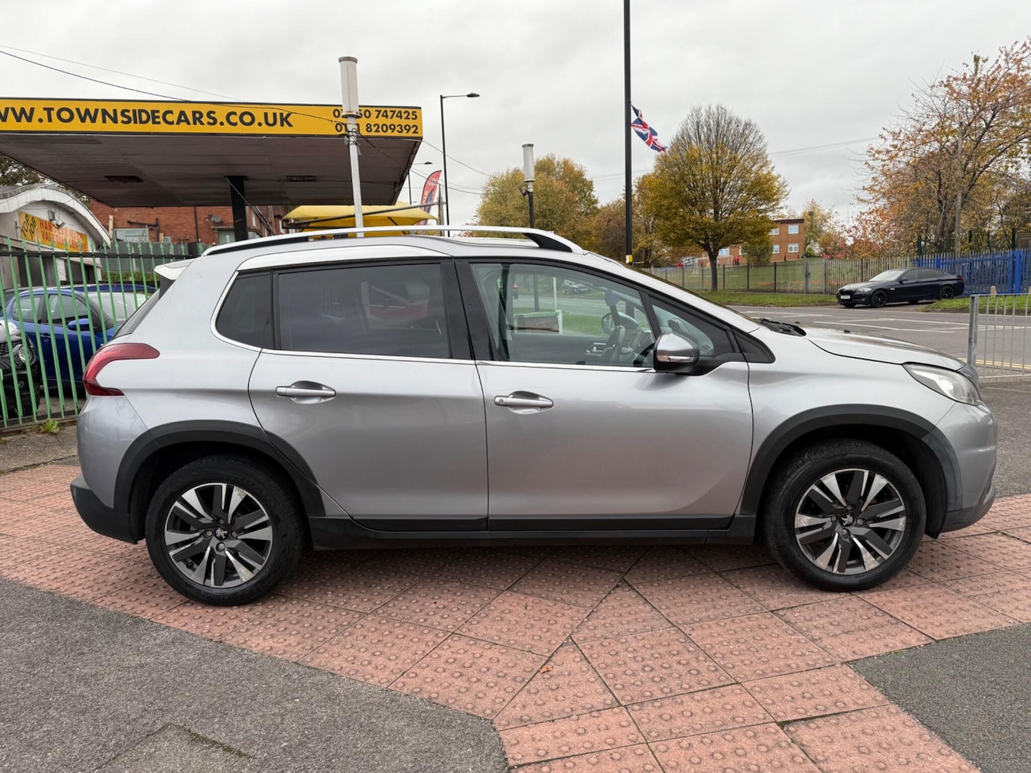 Used Peugeot 2008 2016 for sale - 76472737: Photo 3