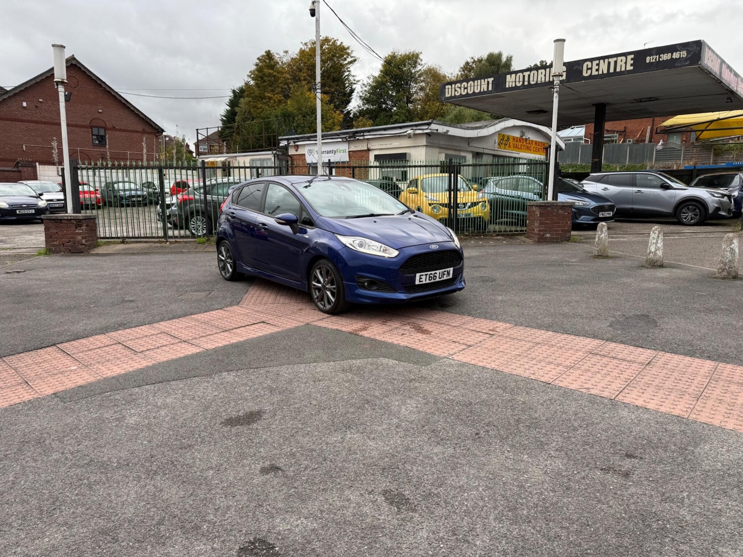 Used Ford Fiesta 2017 for sale - 76388370: Photo 12