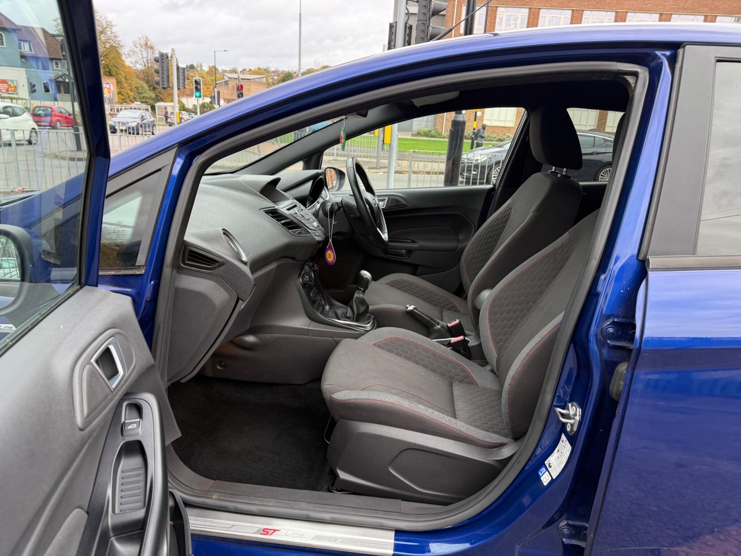 Used Ford Fiesta 2017 for sale - 76388370: Photo 26