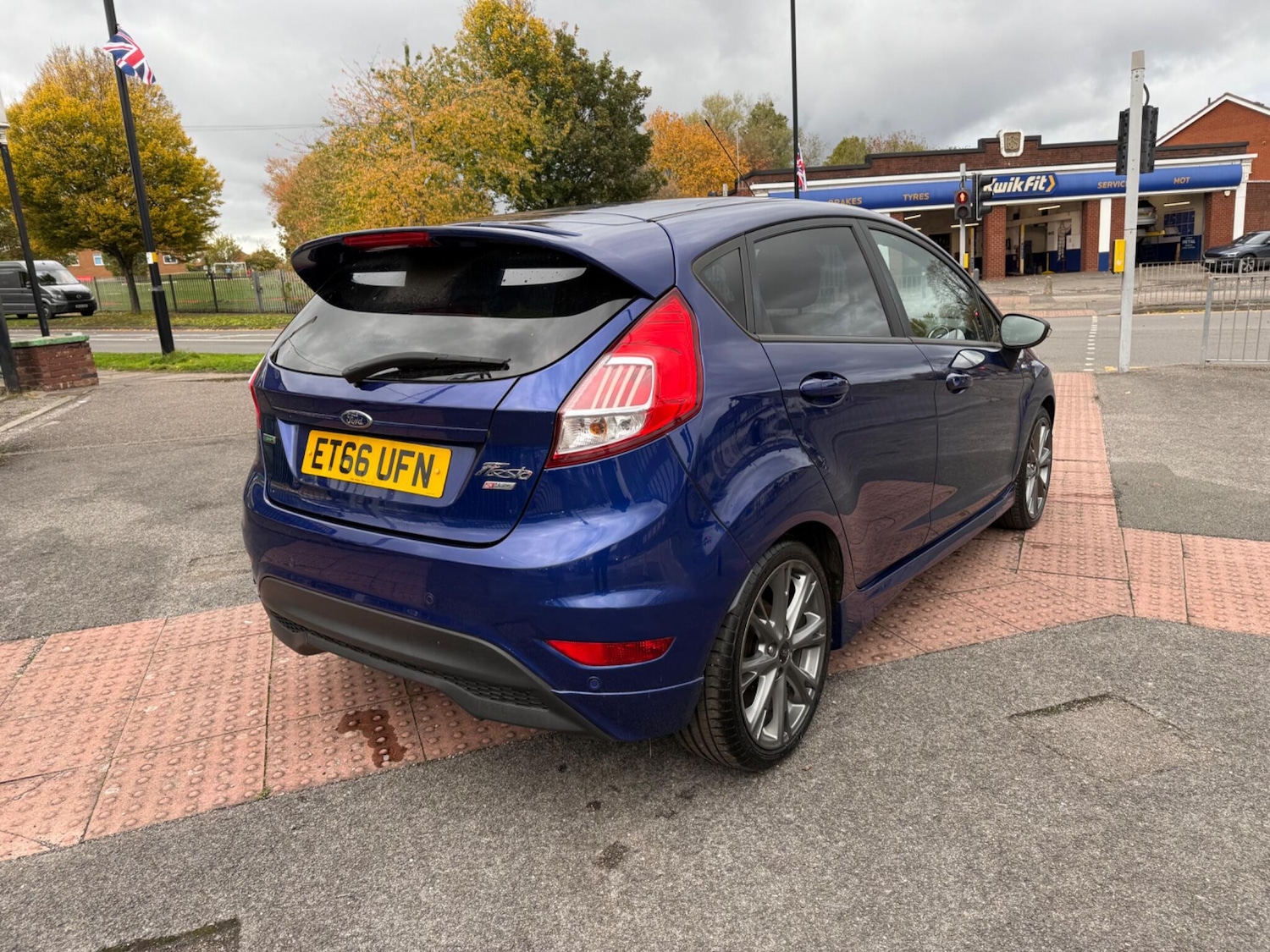 Used Ford Fiesta 2017 for sale - 76388370: Photo 5