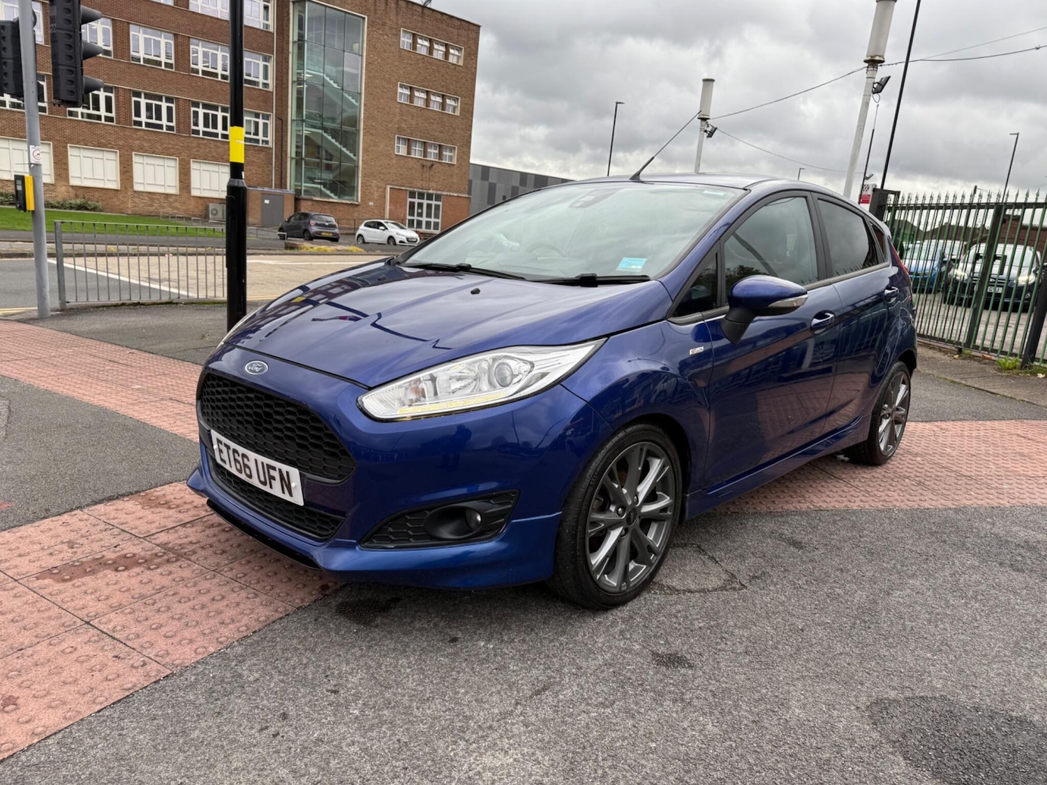 Used Ford Fiesta 2017 for sale - 76388370: Photo 9