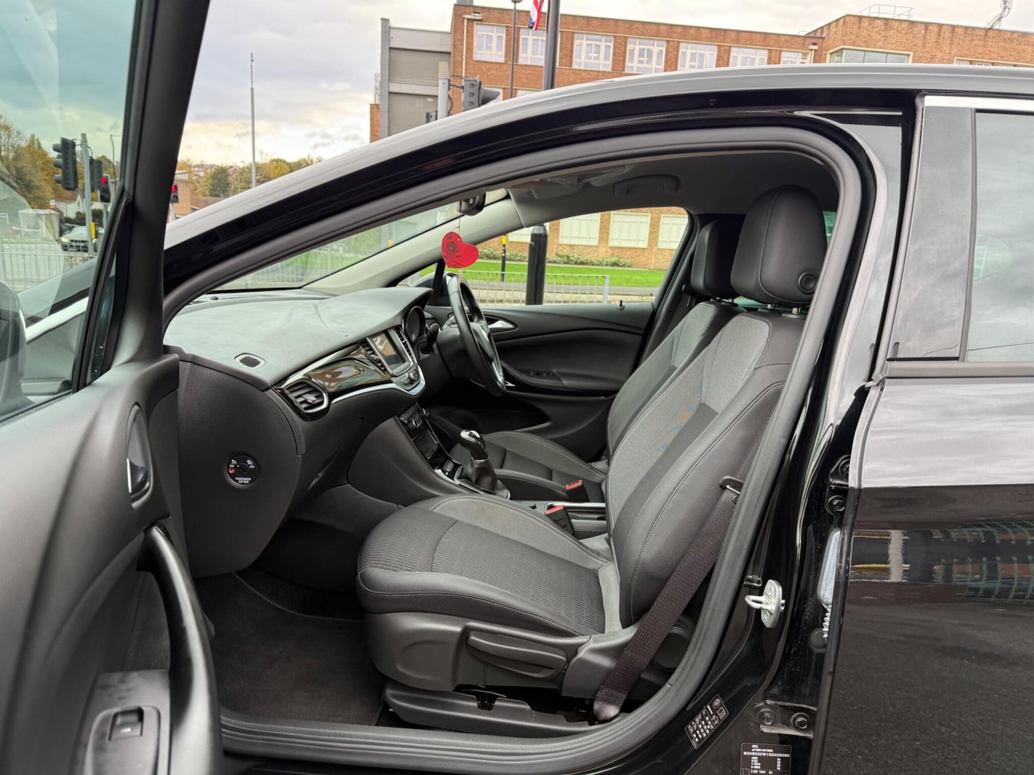 Used Vauxhall Astra 2021 for sale - 76360167: Photo 25