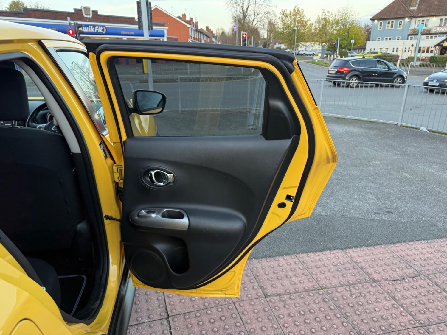 Used Nissan Juke 2017 for sale - 76388375: Photo 25