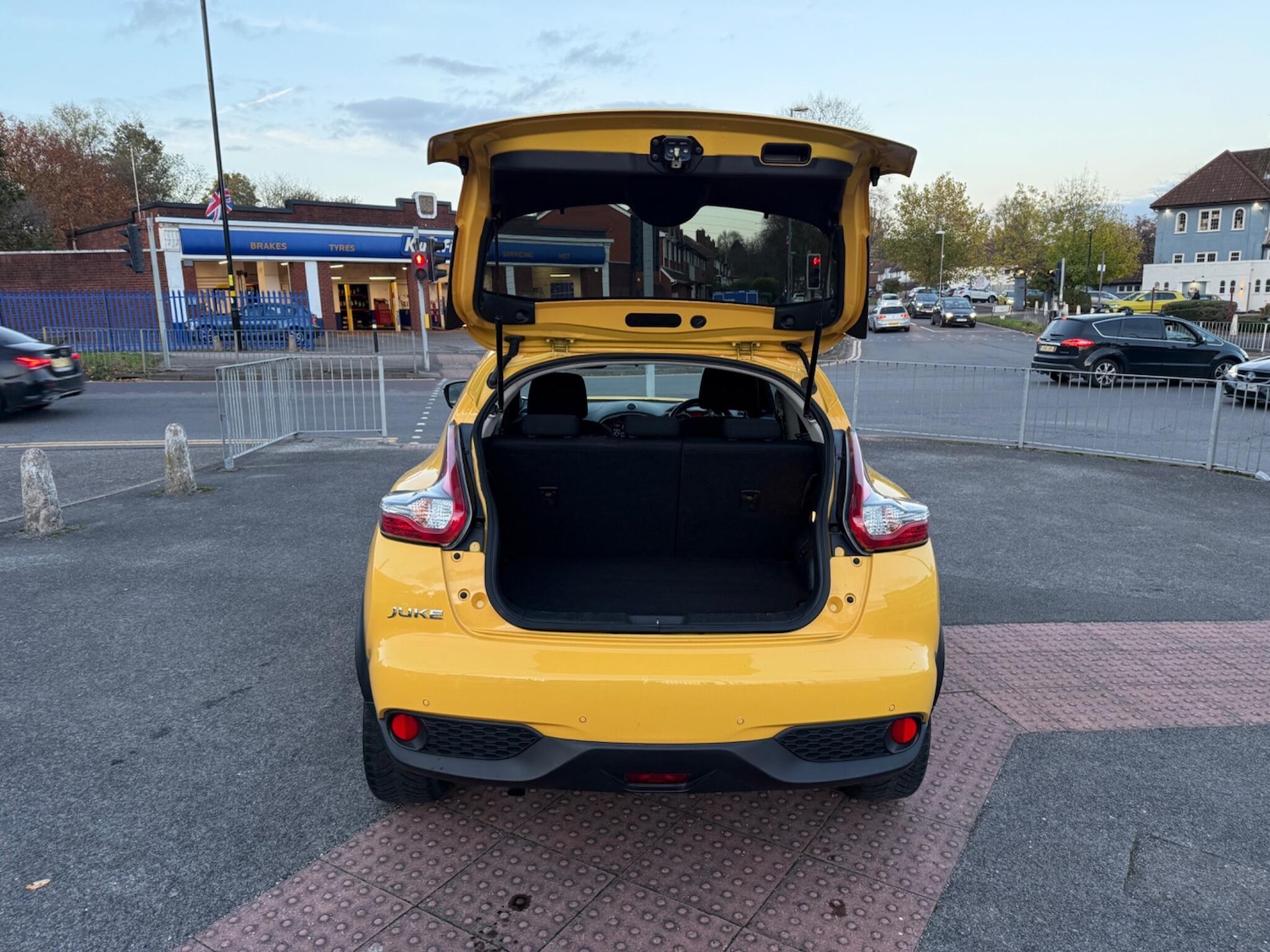 Used Nissan Juke 2017 for sale - 76388375: Photo 26