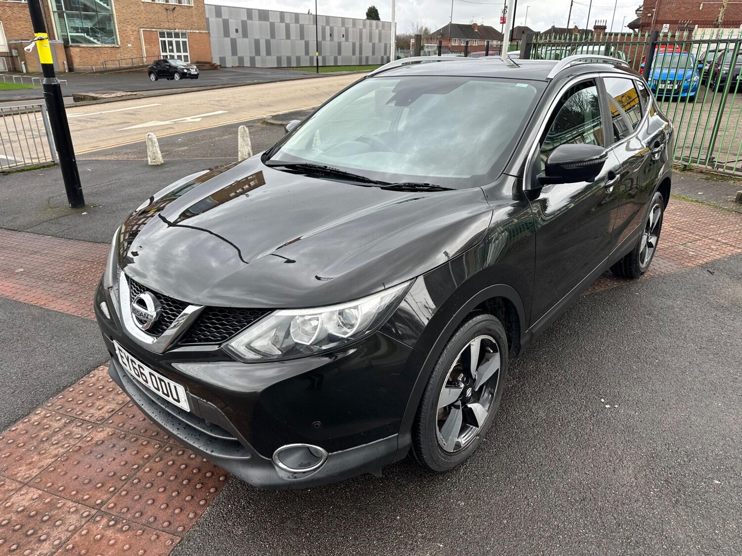 Used Nissan Qashqai for sale - 77484340: Photo 10
