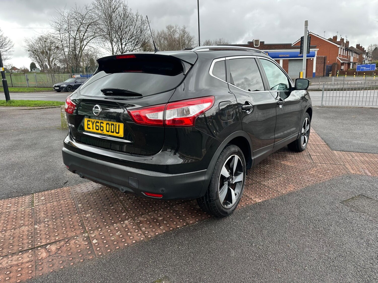 Used Nissan Qashqai for sale - 77484340: Photo 16