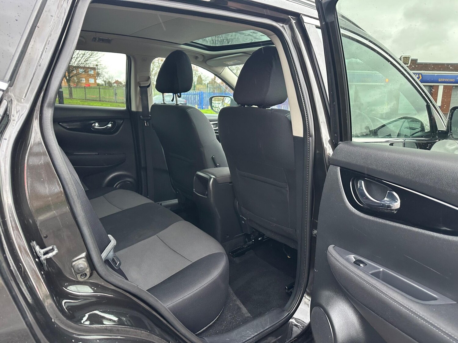 Used Nissan Qashqai for sale - 77484340: Photo 24