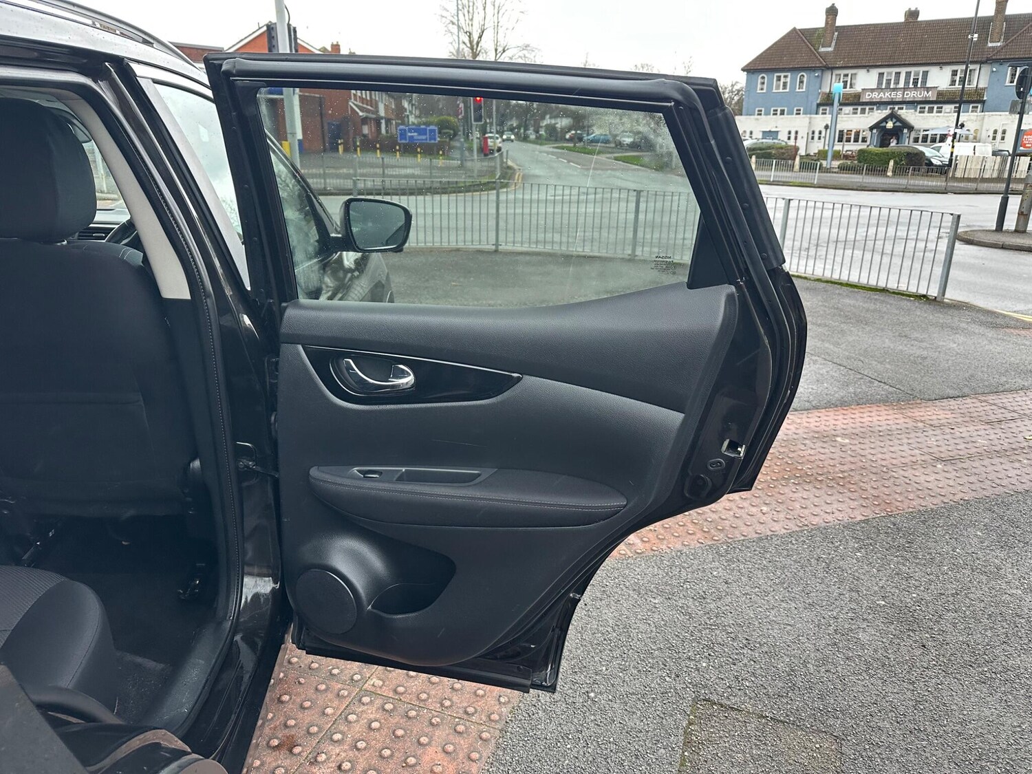 Used Nissan Qashqai for sale - 77484340: Photo 28