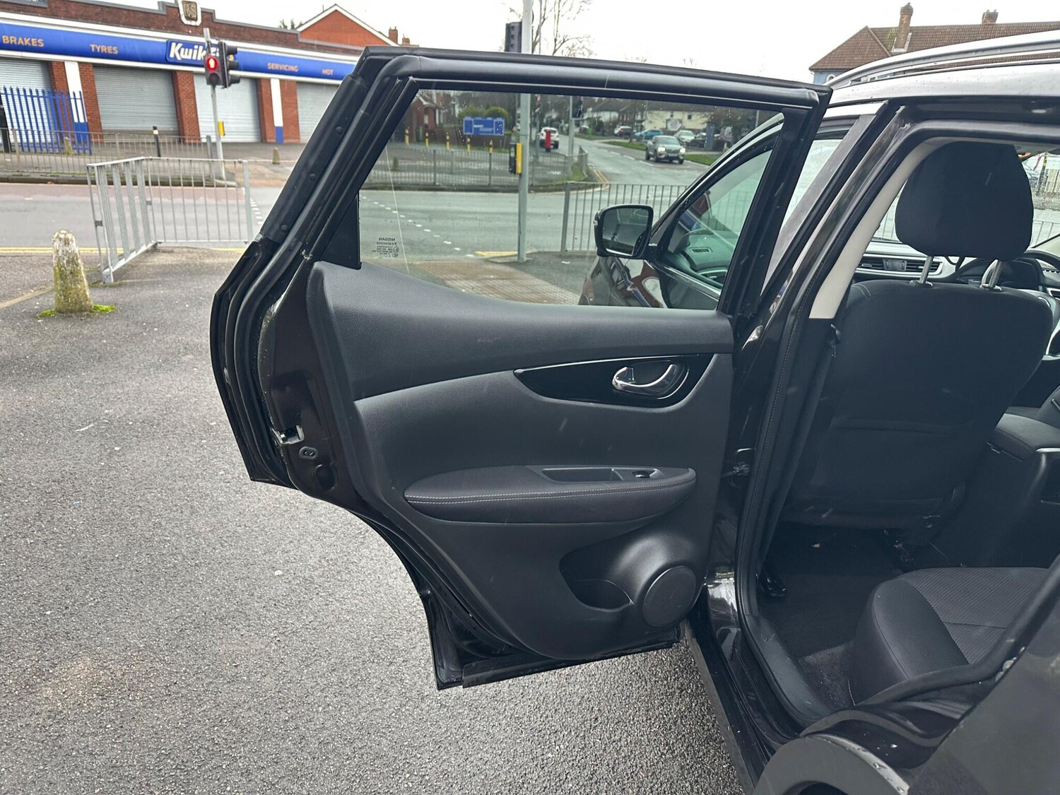 Used Nissan Qashqai for sale - 77484340: Photo 29