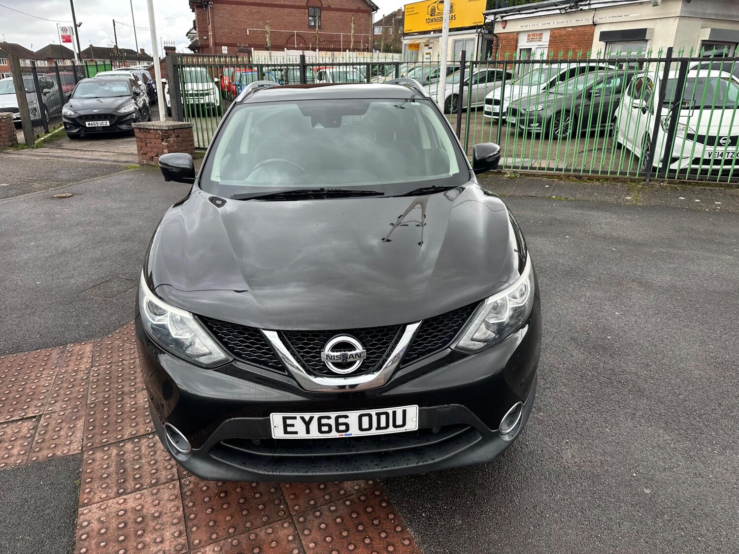 Used Nissan Qashqai for sale - 77484340: Photo 8