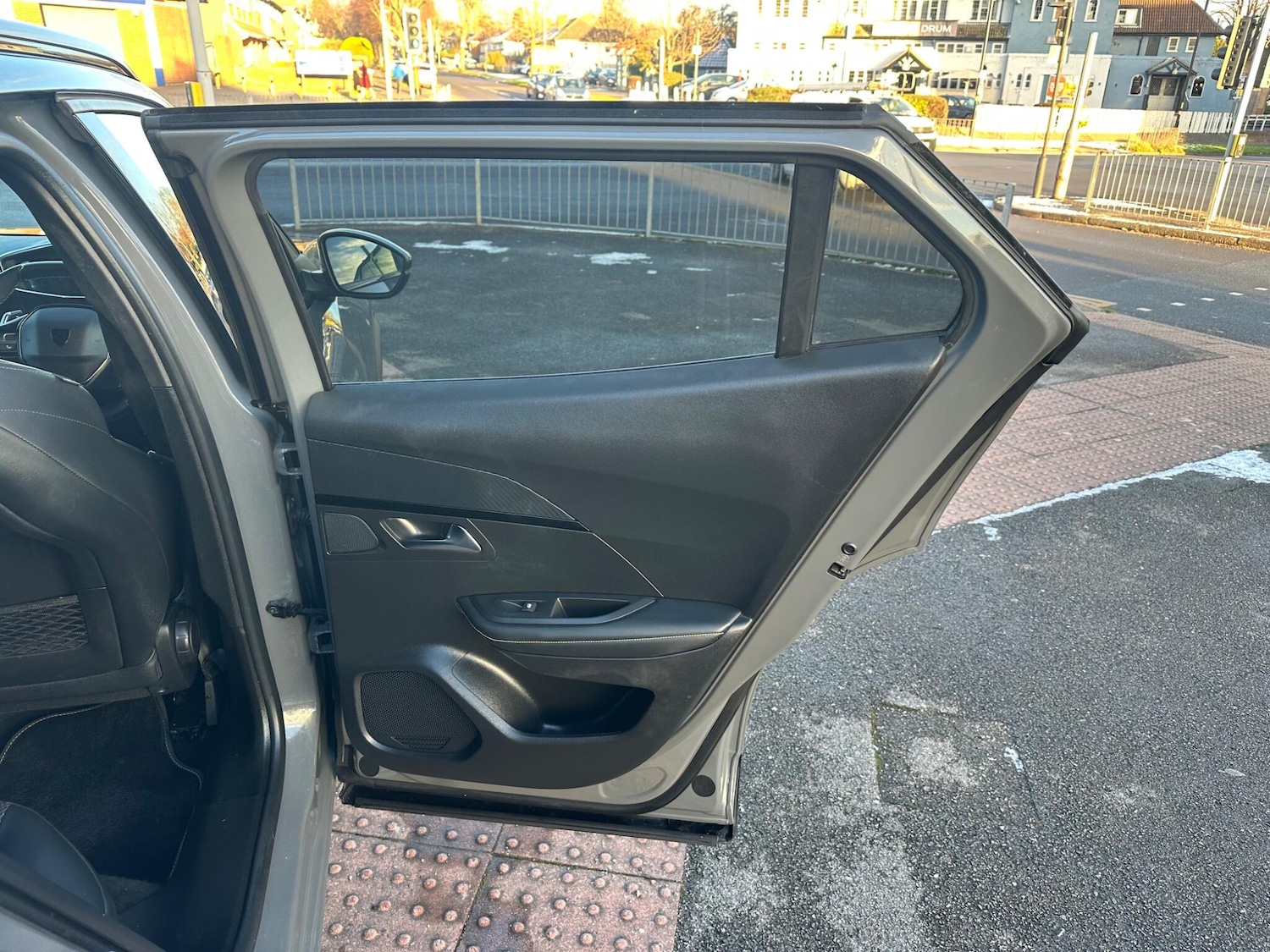 Used Peugeot 2008 2024 for sale - 77103652: Photo 27